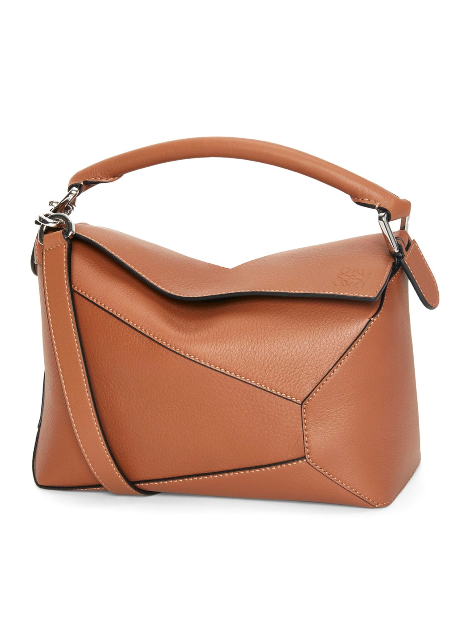 Оригінальна Classic Calfskin Puzzle Bag Loewe – боковий вид