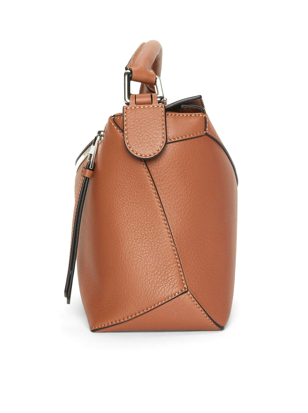 Оригінальна Classic Calfskin Puzzle Bag Loewe – детальний вид