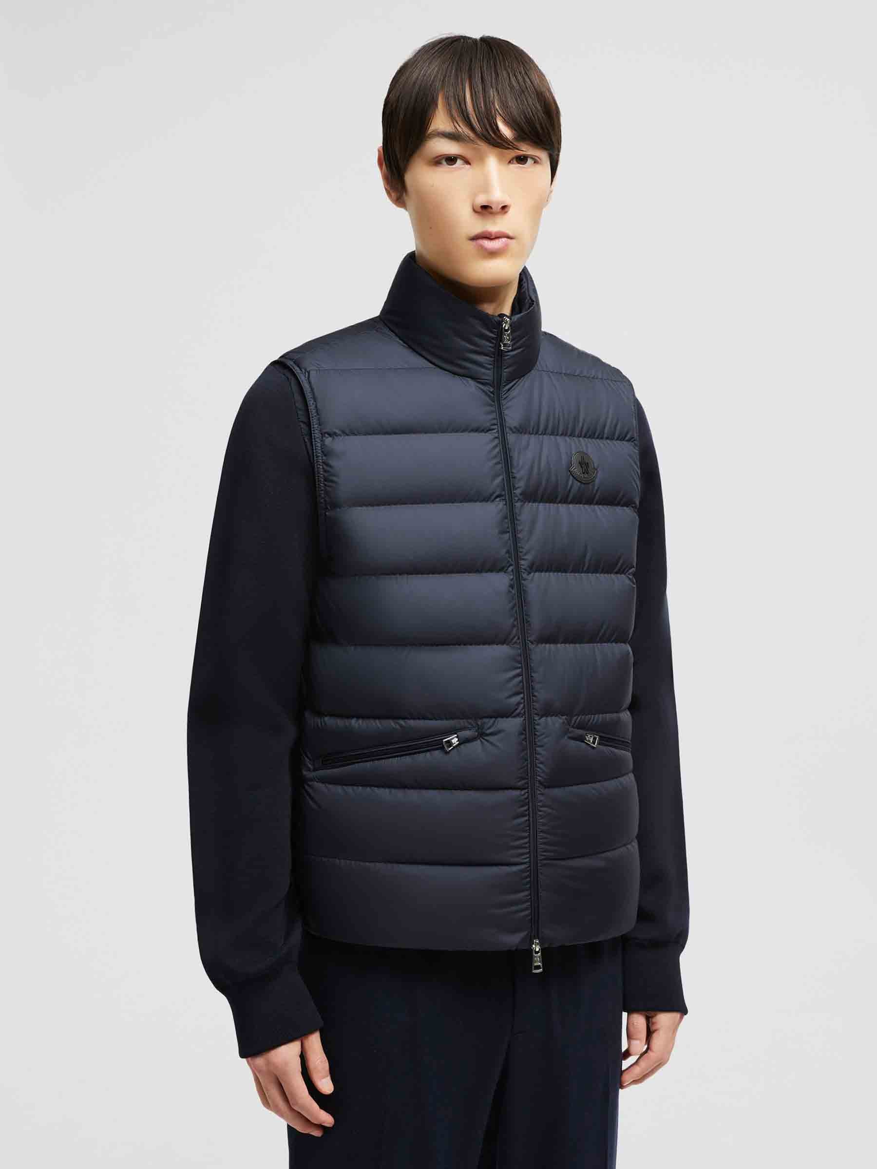 Moncler Outerwear оригінал | Швидка доставка Україна – вид ззаду