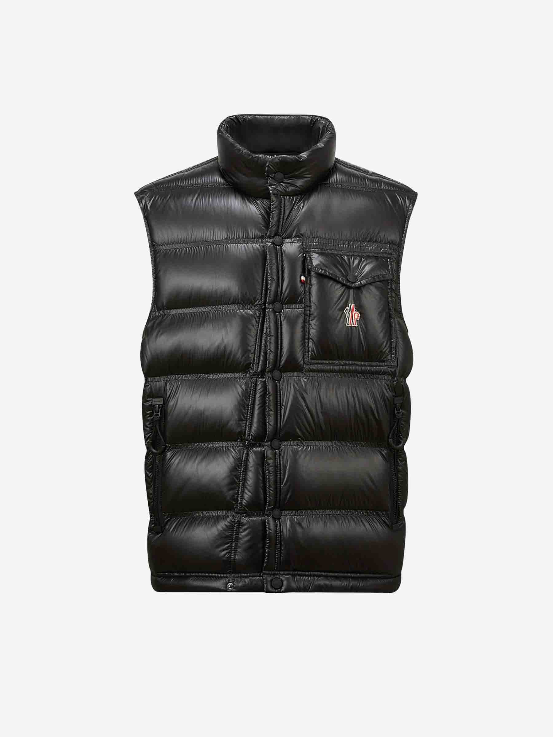 Оригінальна Quilted Vest Buttons Moncler – боковий вид