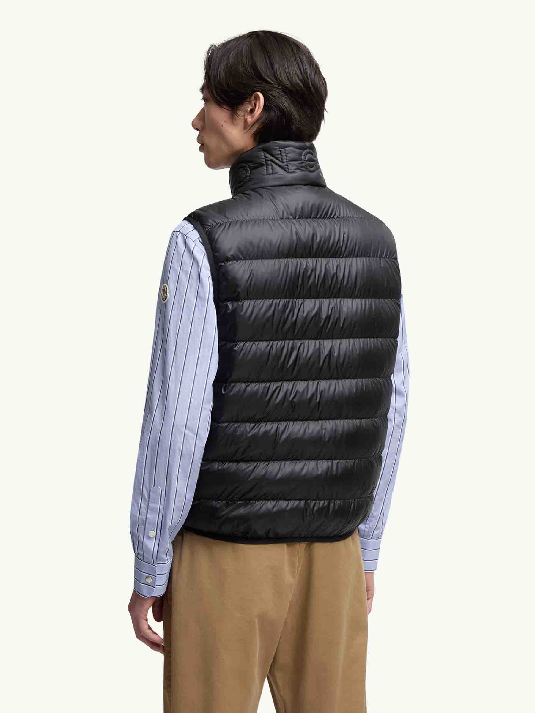 Rocoque Down Vest Moncler – Гарантія оригінальності – детальний вид