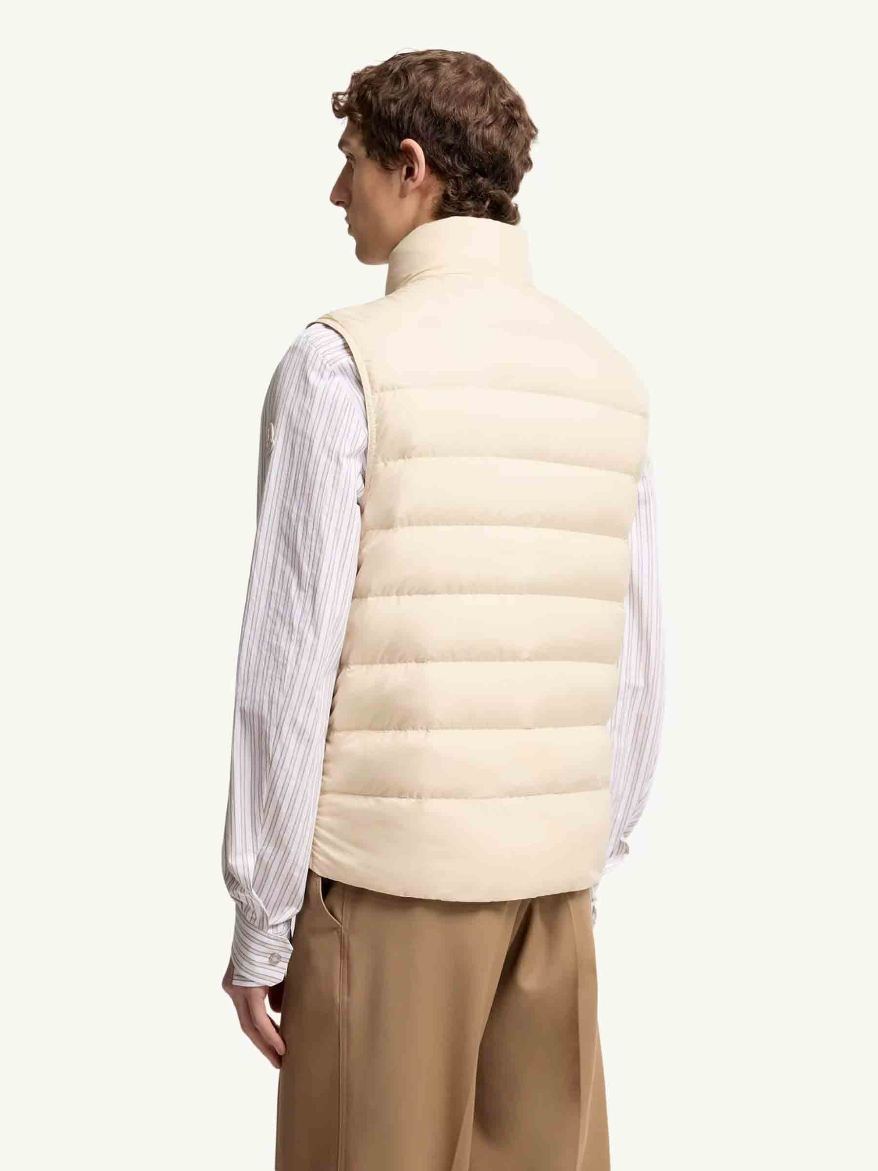 Оригінальна Lechtal Down Vest Moncler – детальний вид