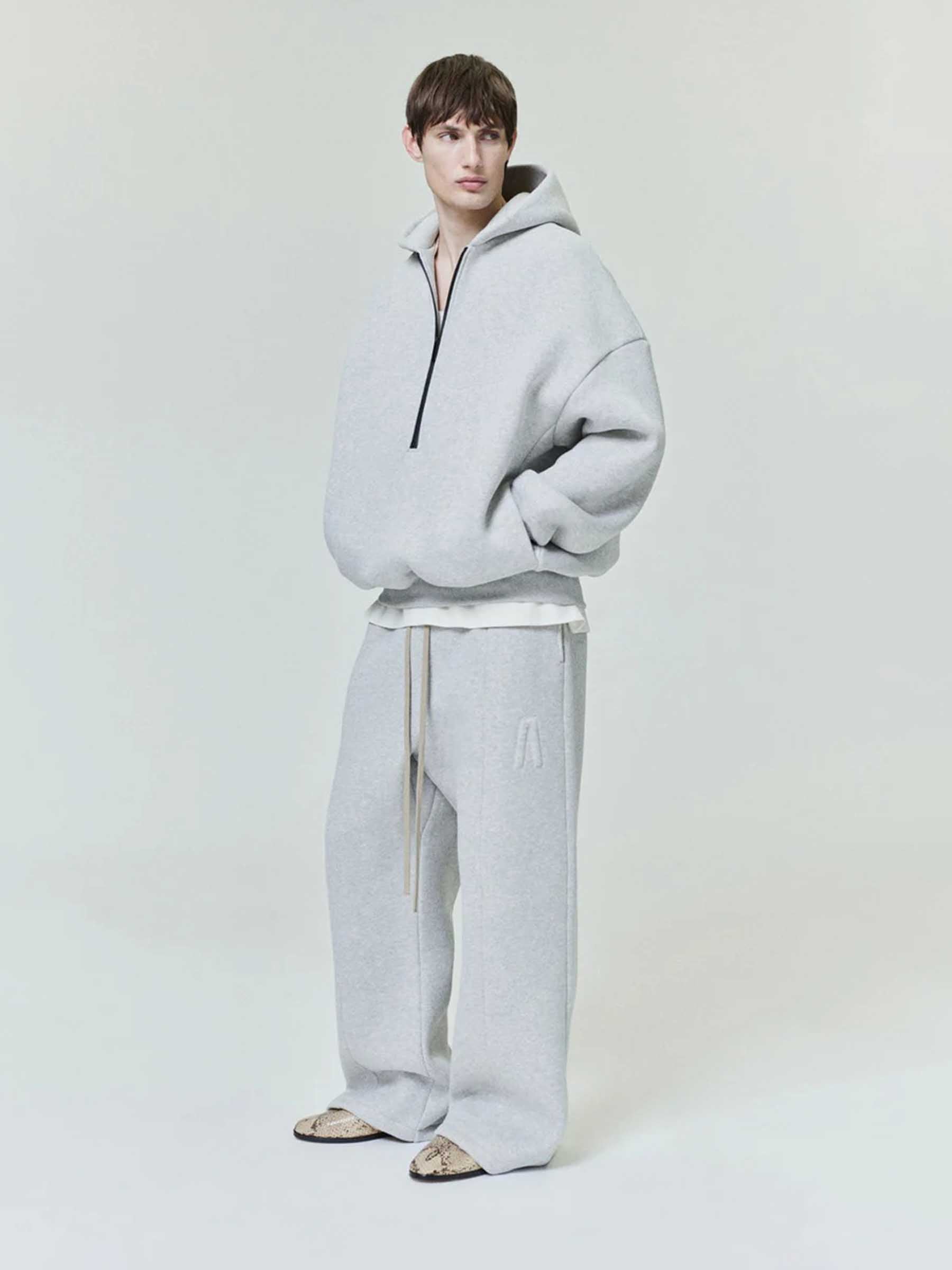 Sudadera Capucha Cremallera Fear of god оригінал – Купити в Україні – вид ззаду - FEAR OF GOD
