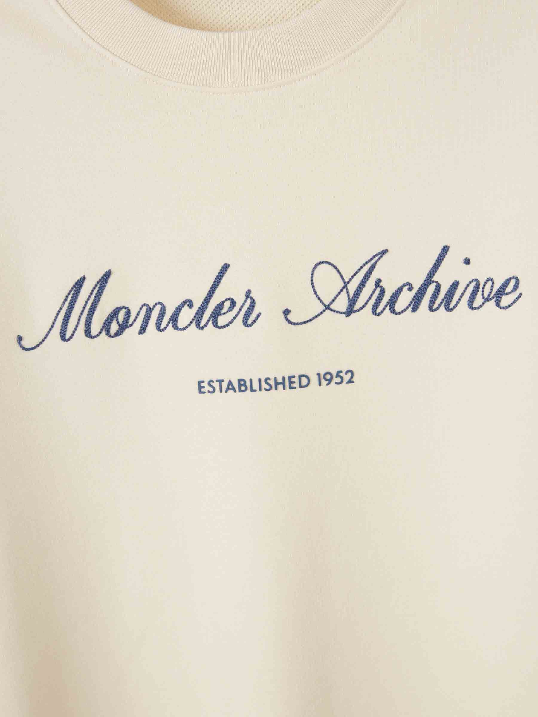 Crew Neck Sweatshirt Moncler – Гарантія оригінальності – детальний вид