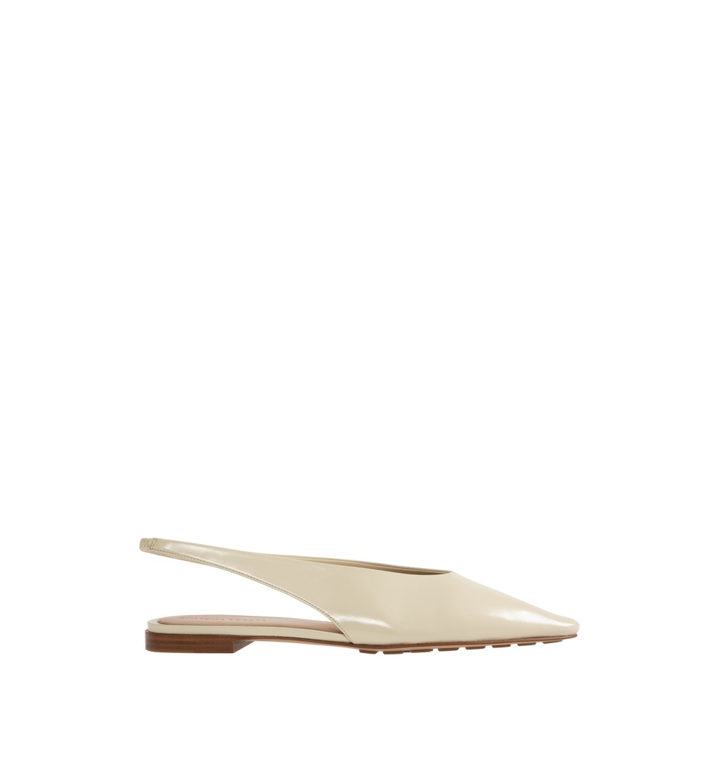 Оригінальна Sofia Slingback Ballerina Bottega veneta – боковий вид