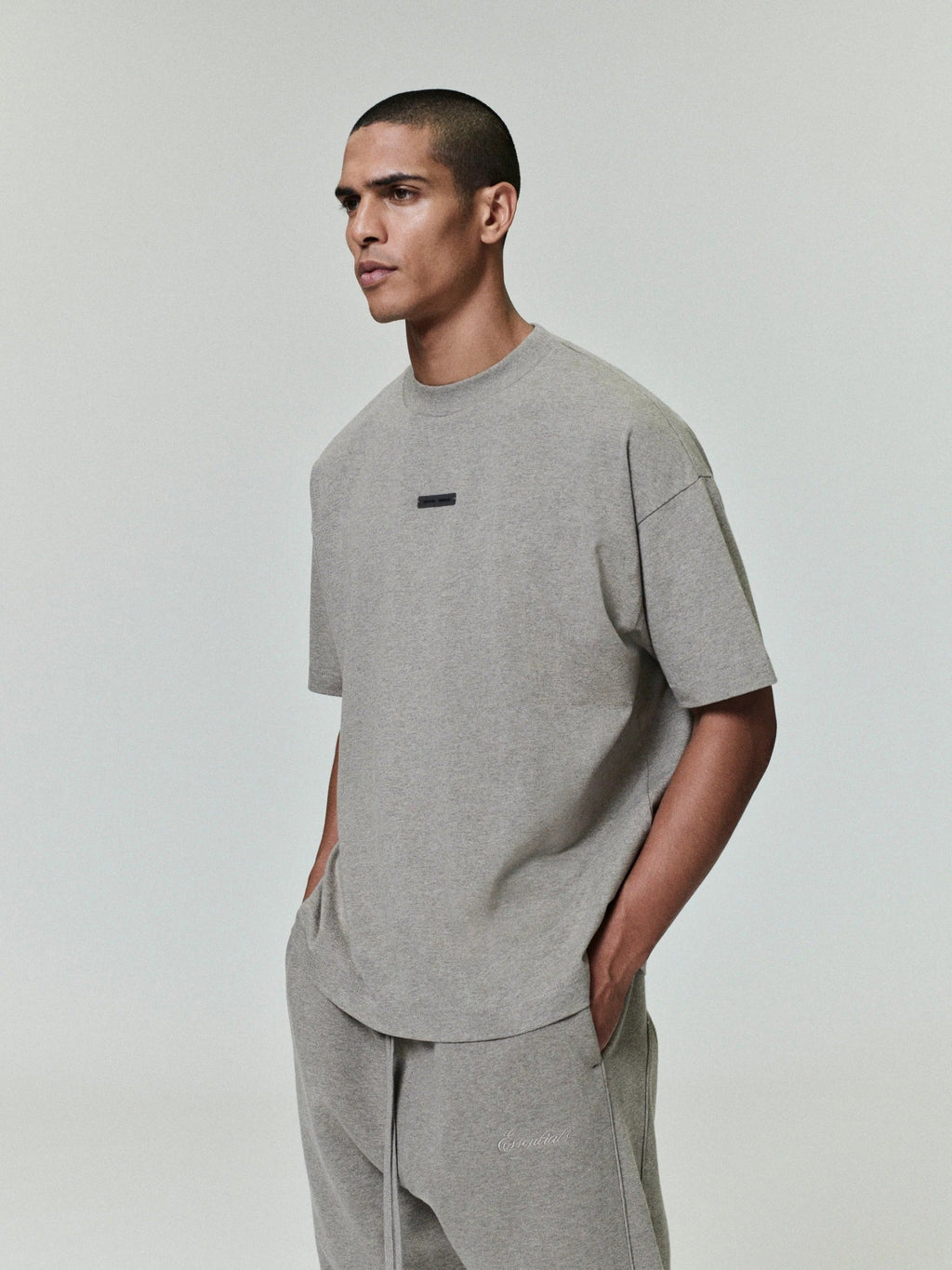 Cotton Logo T-Shirt Fear of god оригінал – Купити в Україні – вид ззаду