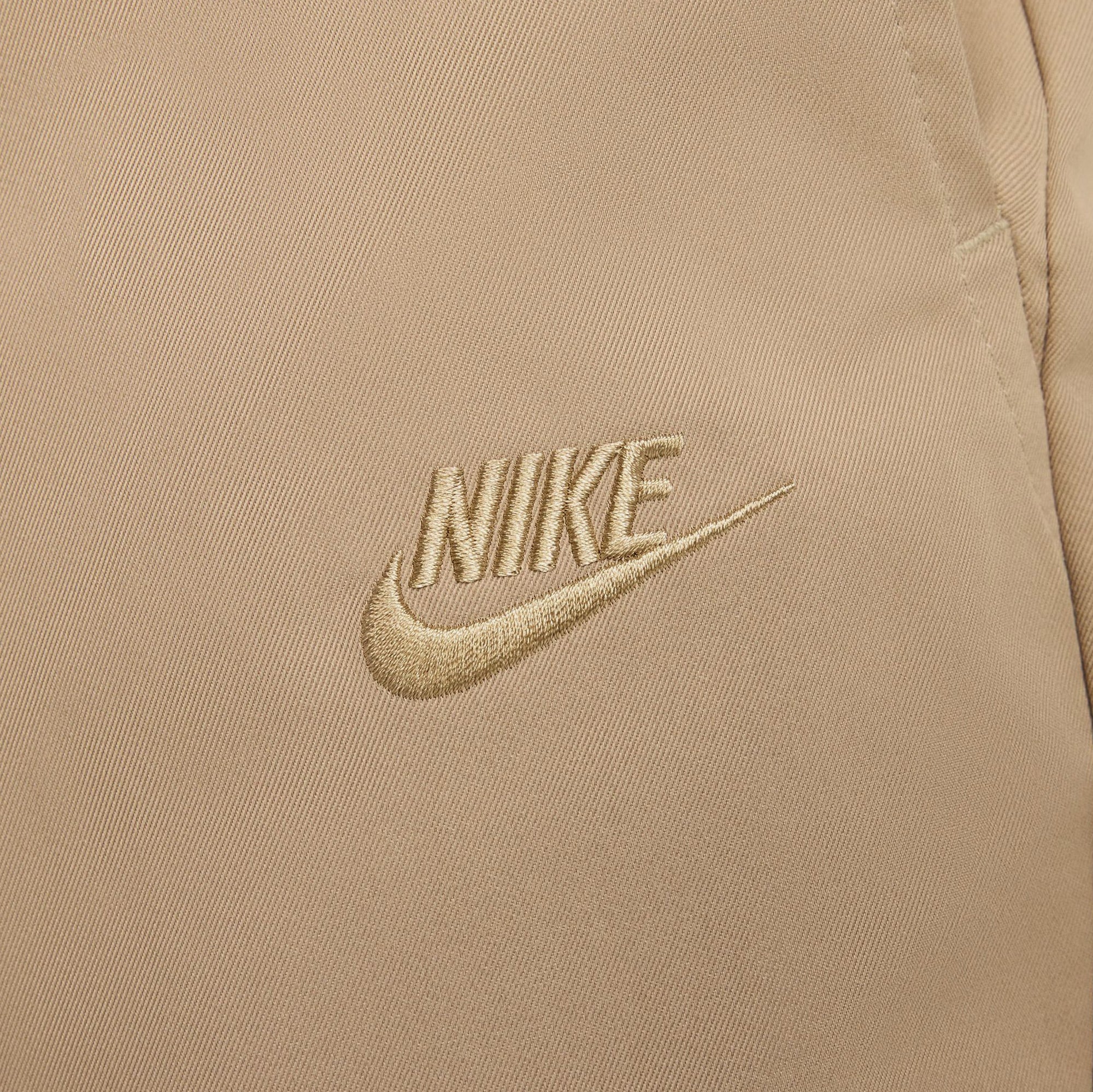 Club Woven Taper Mens Pant Nike оригінал – Купити в Україні – детальний вид