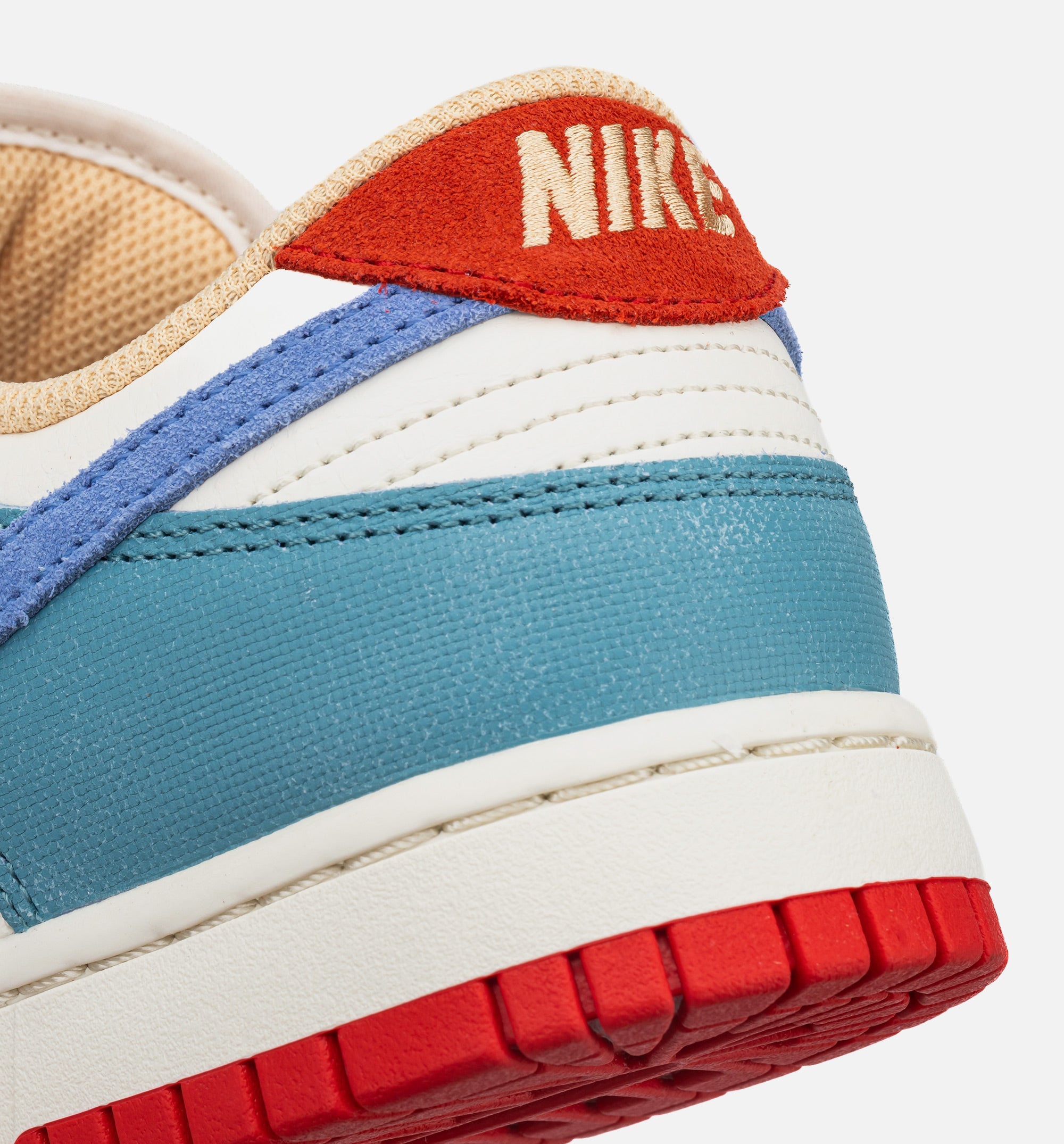 Оригінальна Dunk Low Premium Sail Mens Lifestyle Shoe Nike – детальний вид