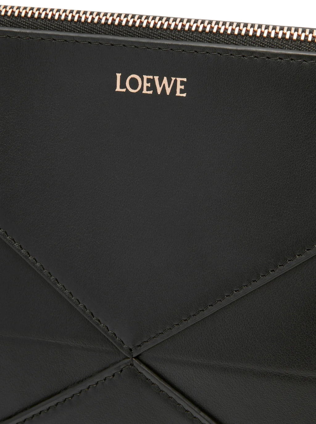 Puzzle Fold Pouch In Polished Calfskin Loewe – Гарантія оригінальності – вид ззаду