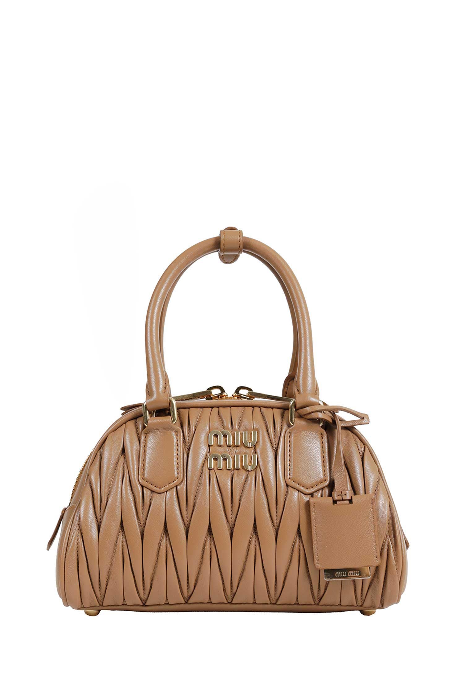 Arcadie Matelassé Nappa Leather Bag Miu miu – Гарантія оригінальності – боковий вид