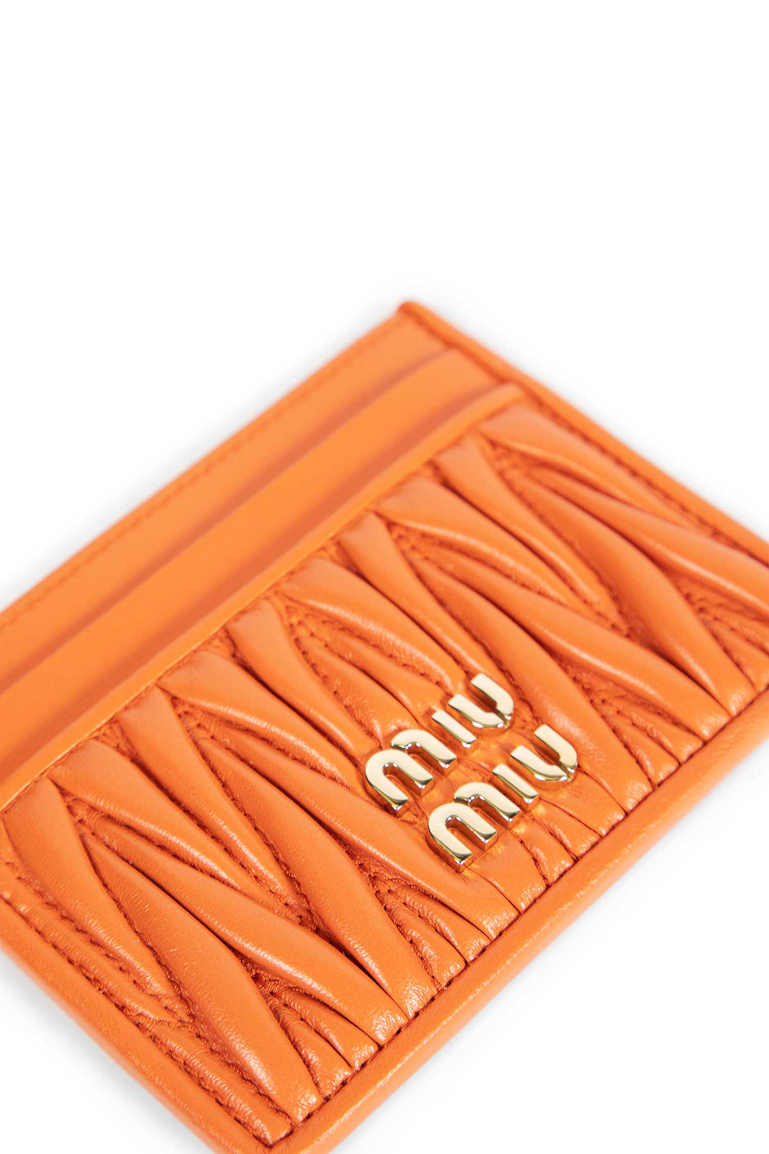 Matelassé Nappa Leather Card Holder Miu miu – Гарантія оригінальності – вид ззаду