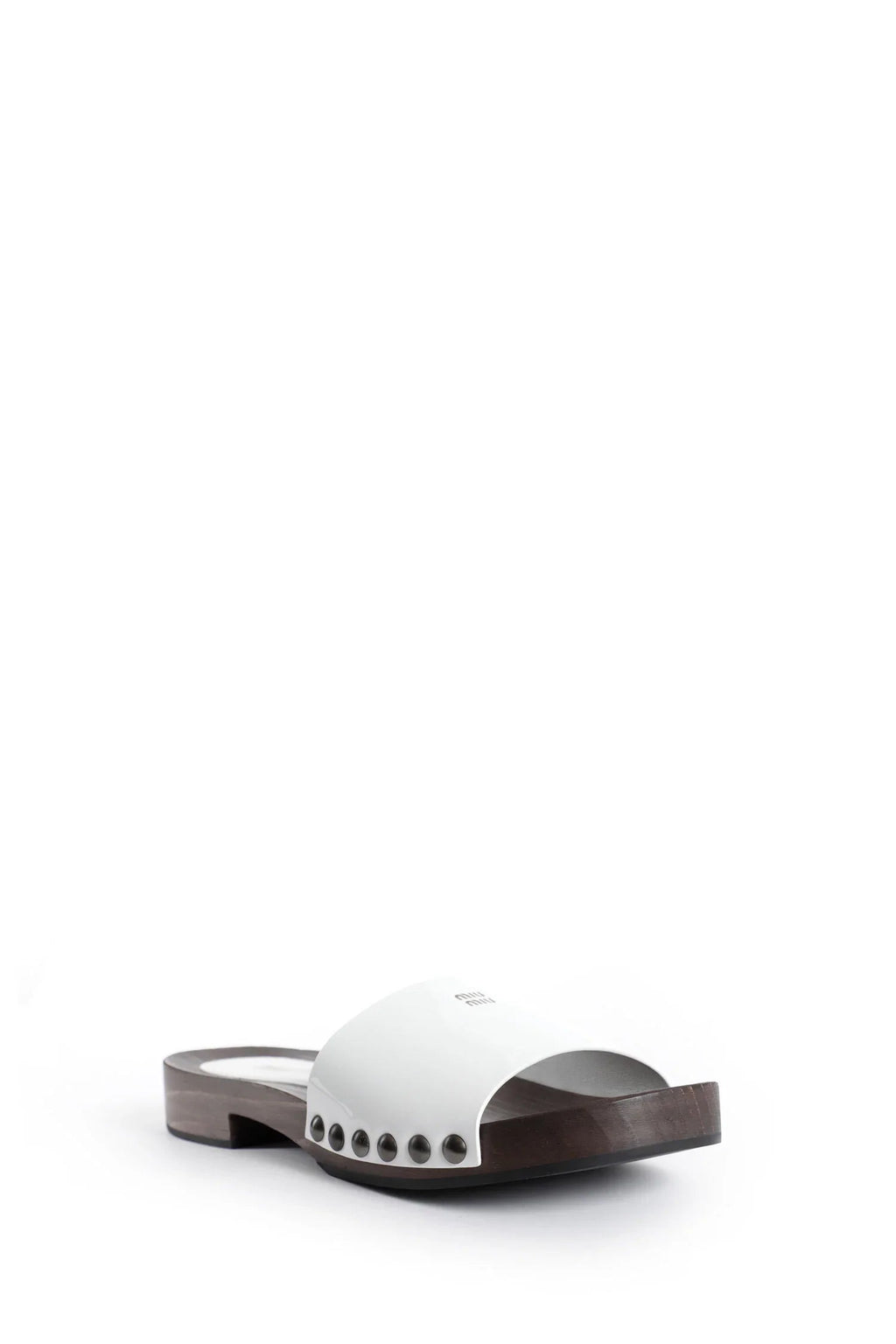 Оригінальна Patent Leather Clogs Miu miu – вид ззаду