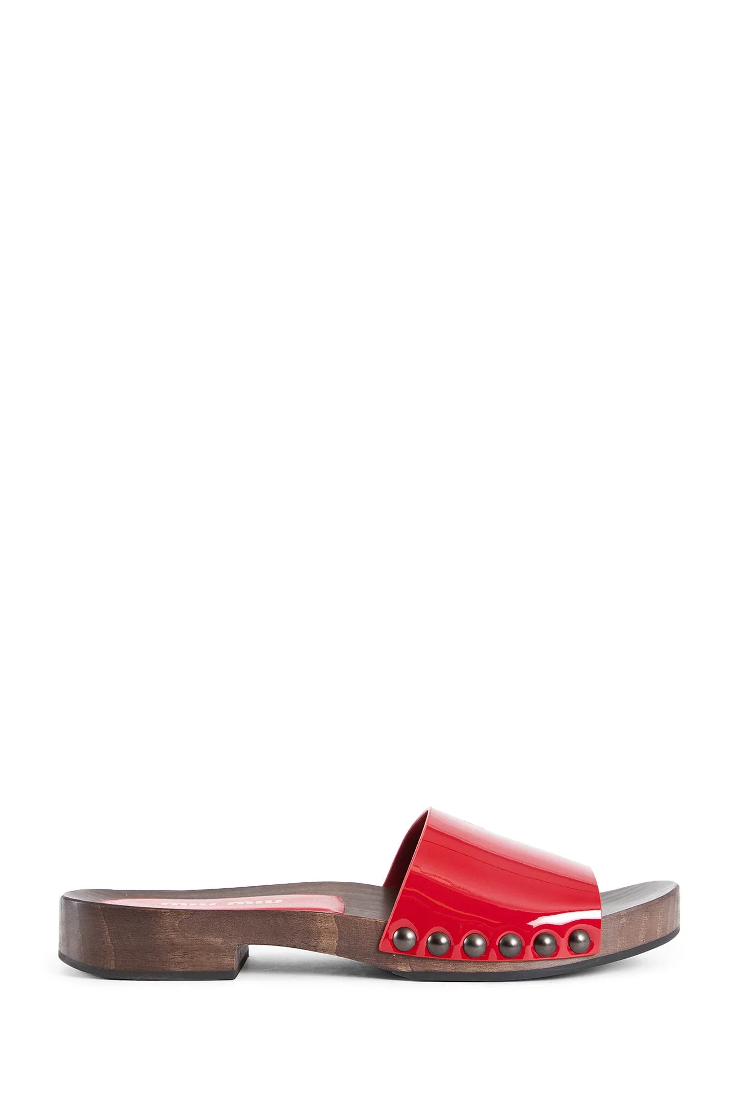 Оригінальна Patent Leather Clogs Miu miu – боковий вид