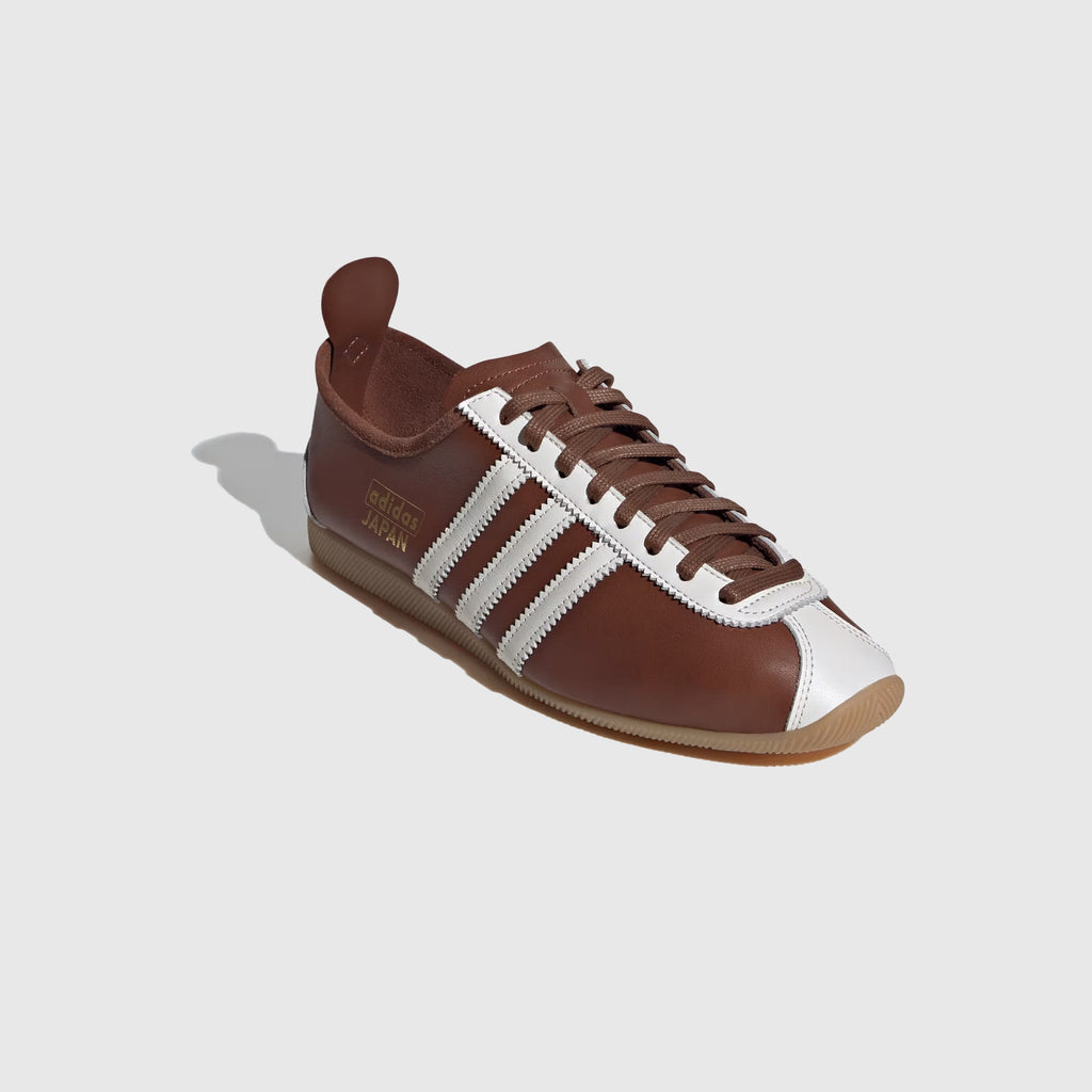 Japan Adidas оригінал – Купити в Україні – вид ззаду
