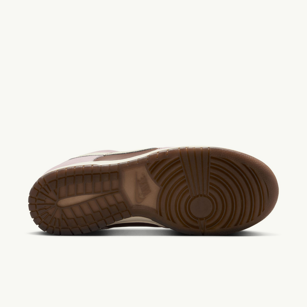 Womens Dunk Low NIKE оригінал – Купити в Україні – вид ззаду