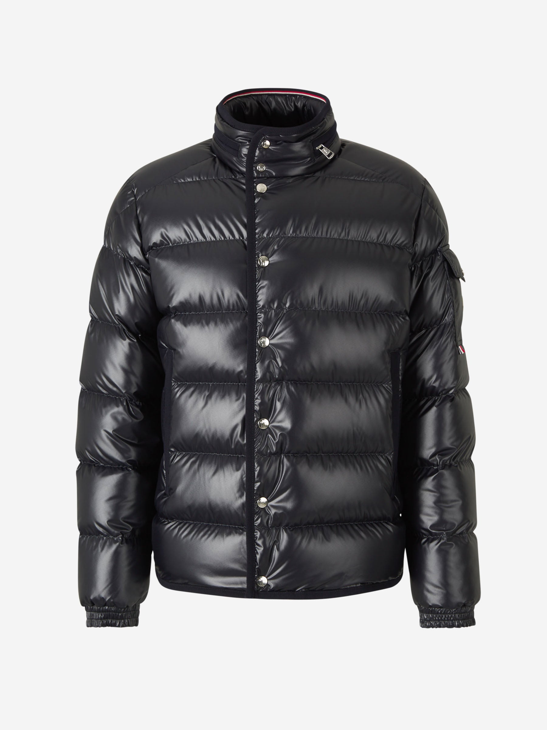 Moncler Outerwear оригінал | Швидка доставка Україна – боковий вид