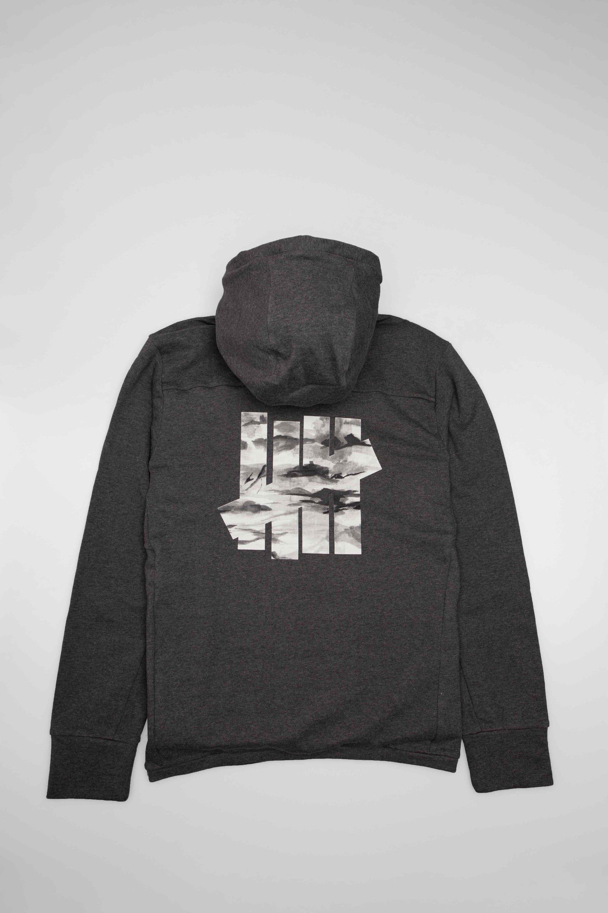 Оригінальна X Undefeated Tech Mens Hoodie Dark Grey Heather Adidas – вид ззаду - ADIDAS