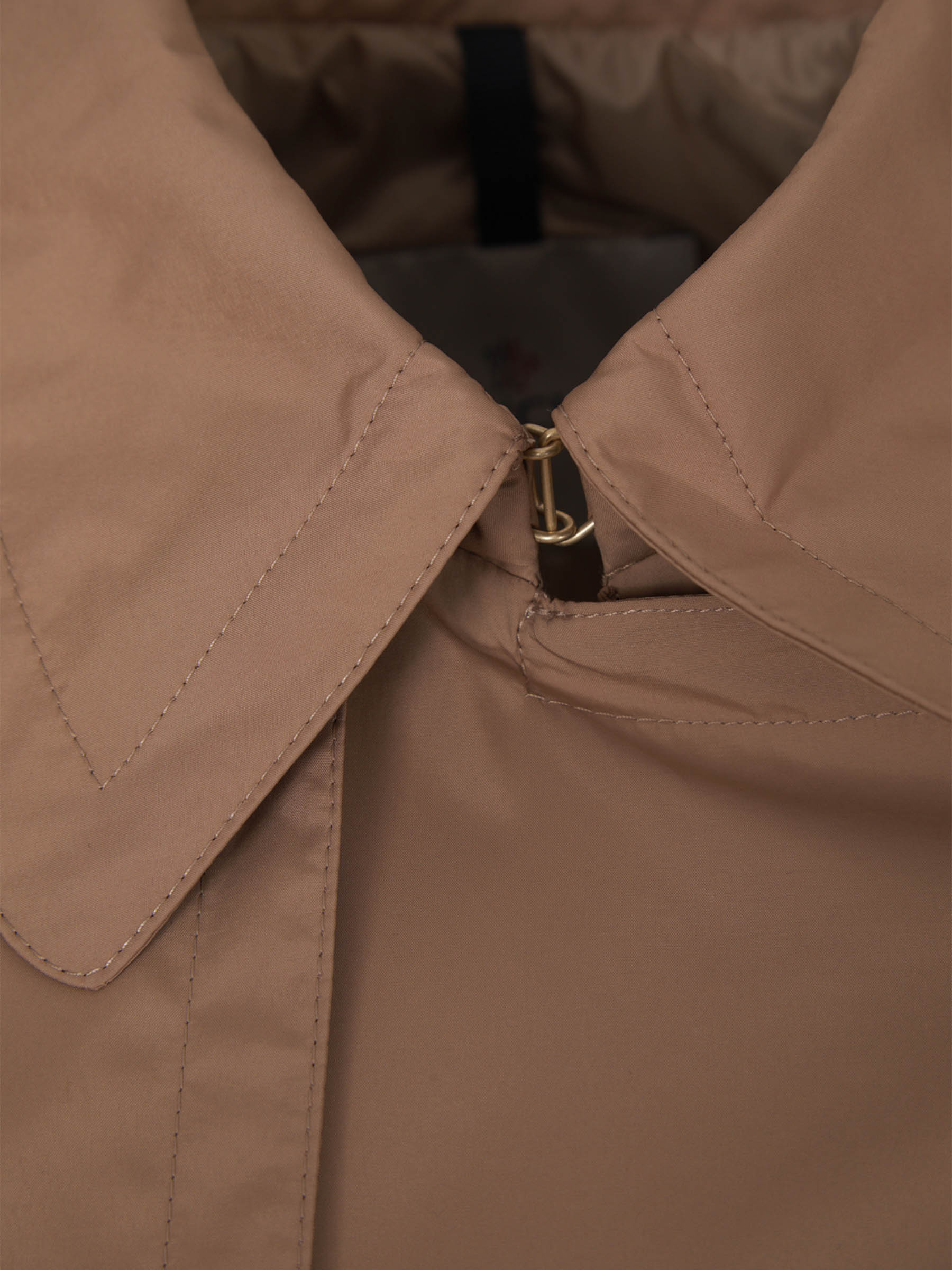 Barbetane Technical Trench Coat Moncler – Гарантія оригінальності – детальний вид