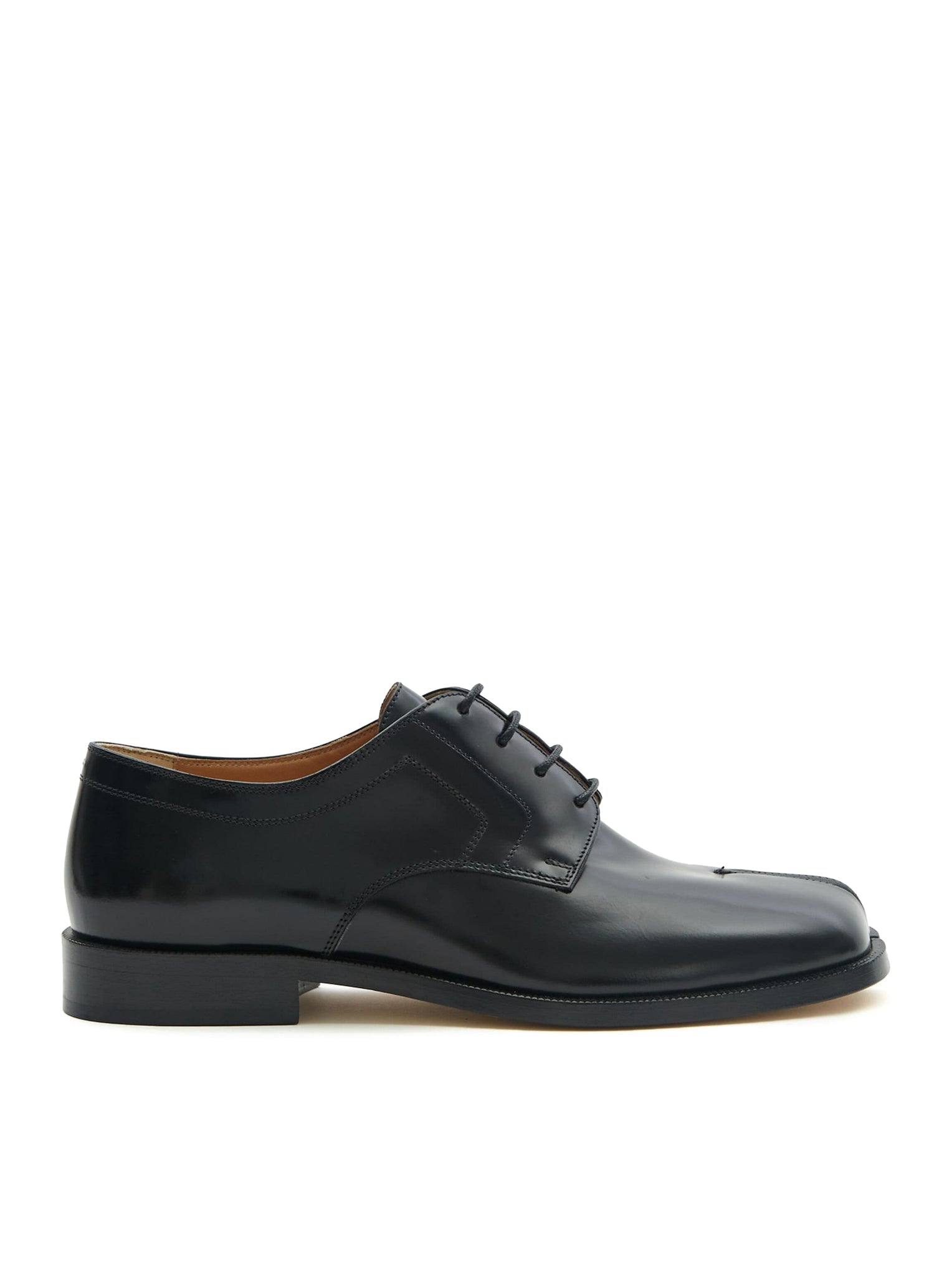 Оригінальна Derby Tabi In Polished Calfskin Maison margiela – боковий вид