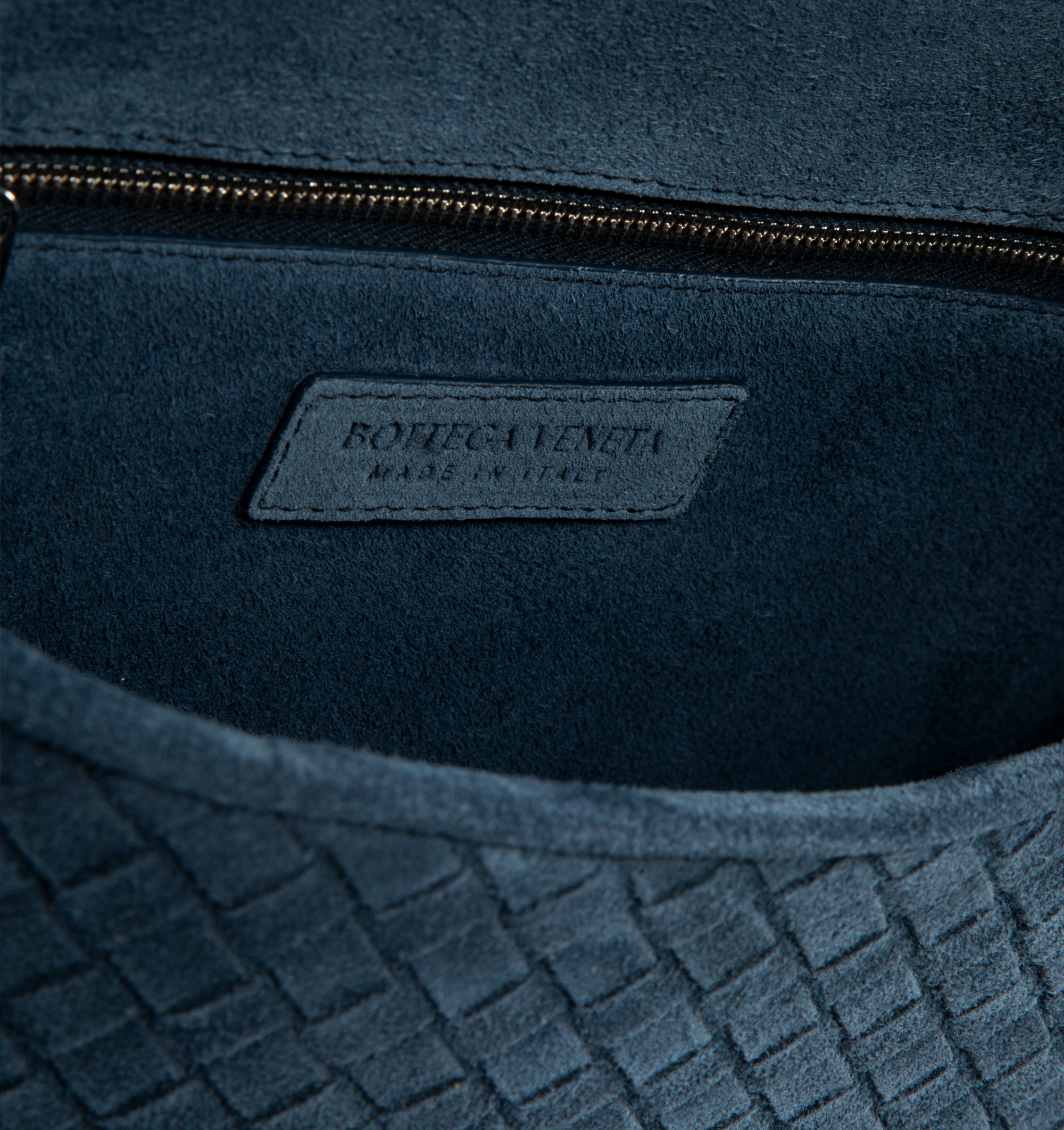 Оригінальна Veneto Flap Messenger Bag Bottega veneta – детальний вид