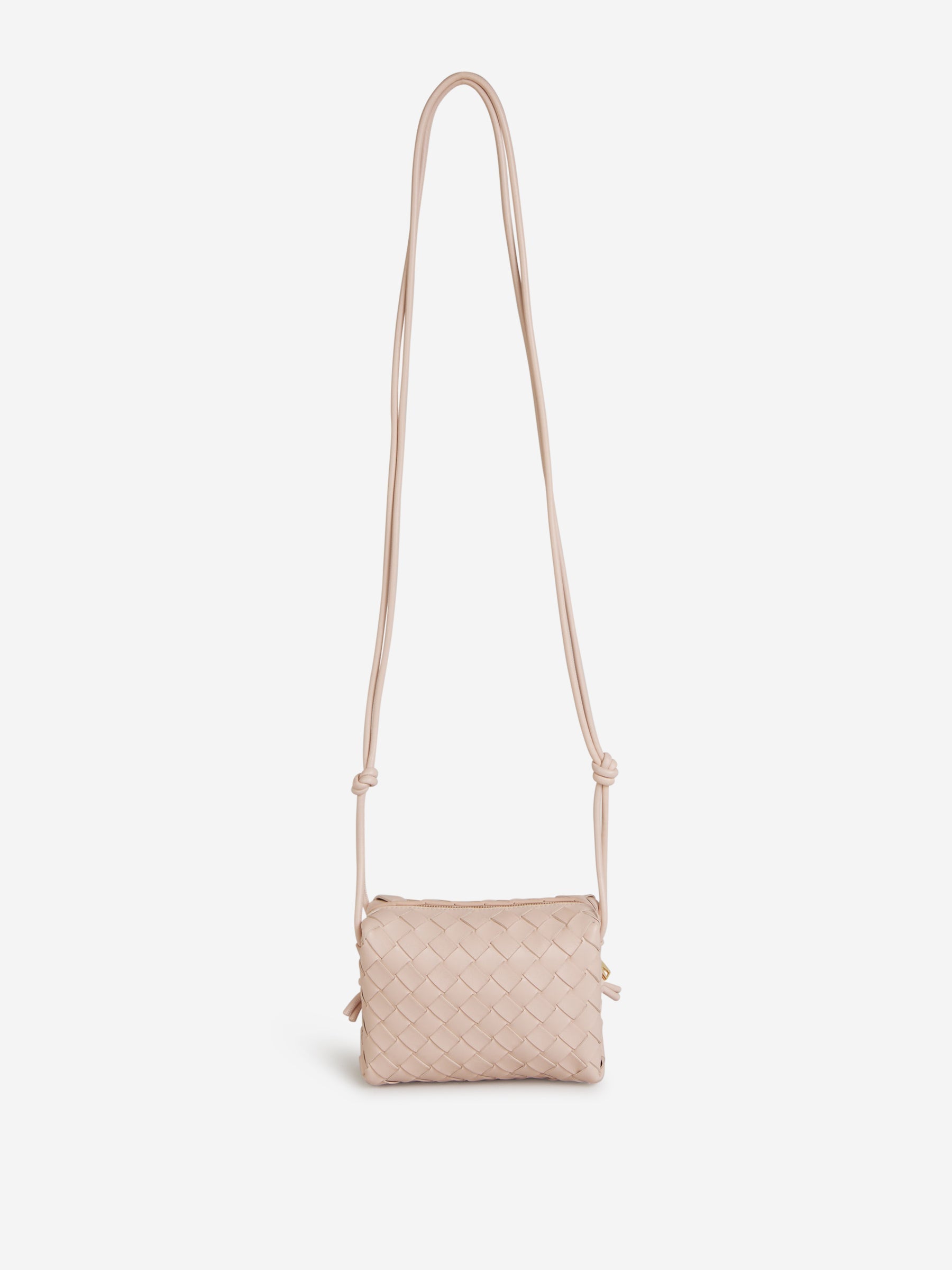 Оригінальна Mini Loop Camera Bag Bottega veneta – детальний вид