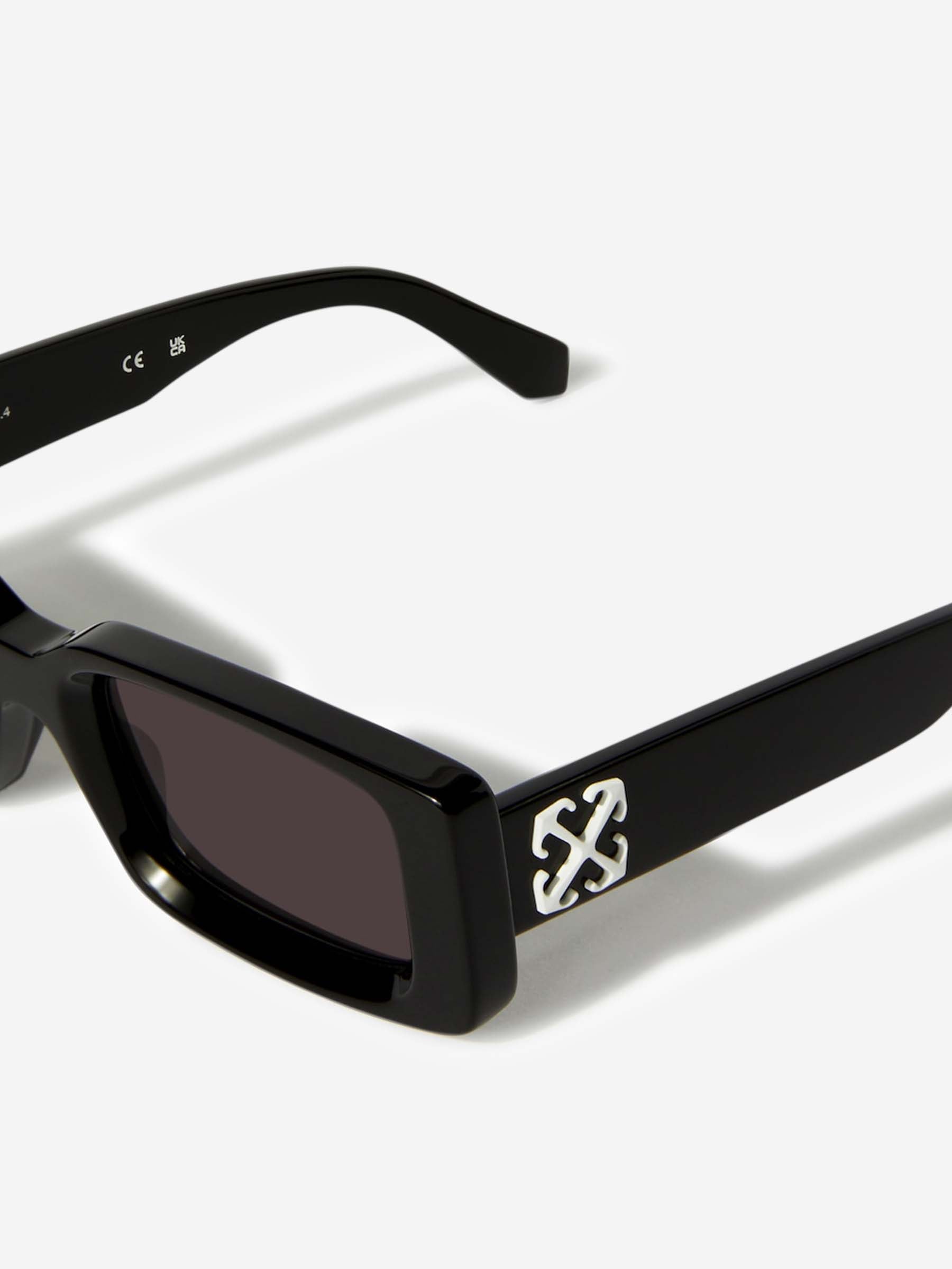 Оригінальна Arthur Sunglasses Off-white – вид ззаду