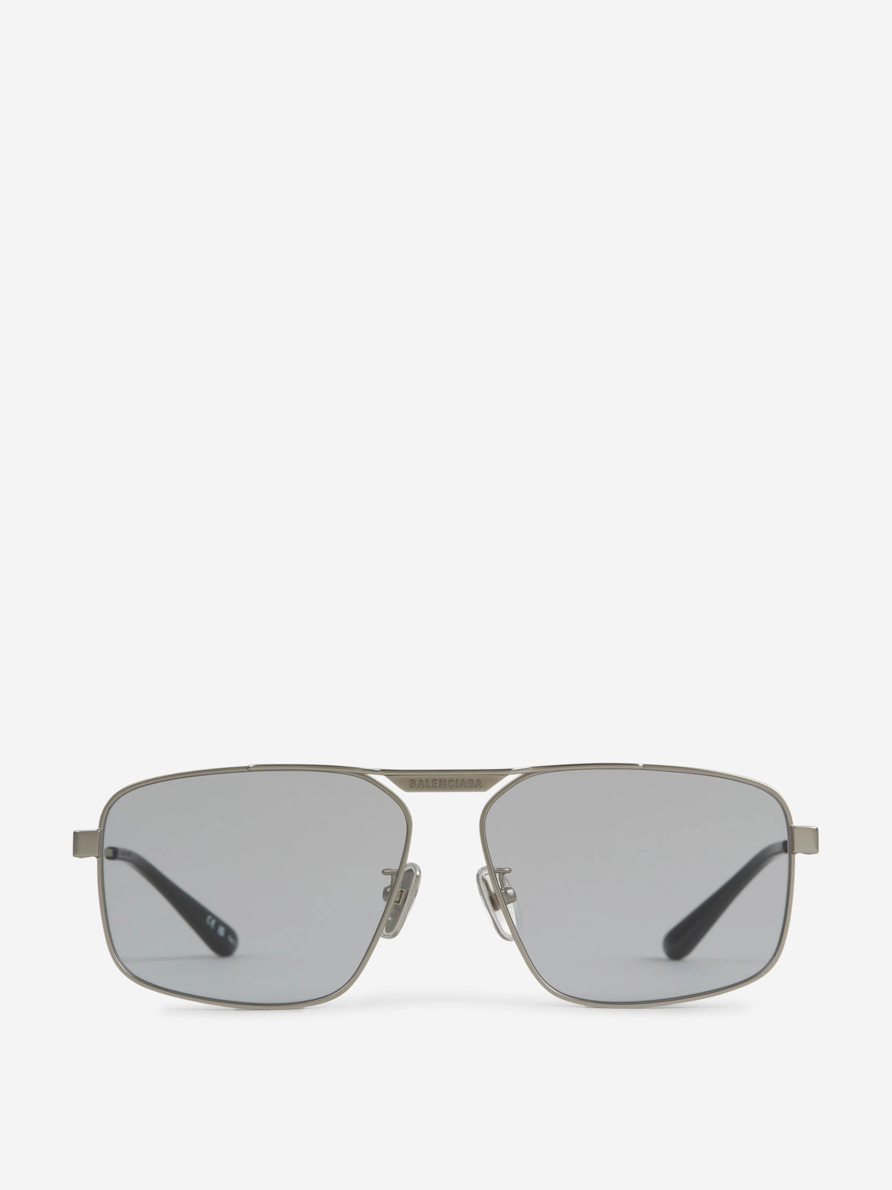 Оригінальна Tag 2.0 Navigator Sunglasses Balenciaga – боковий вид