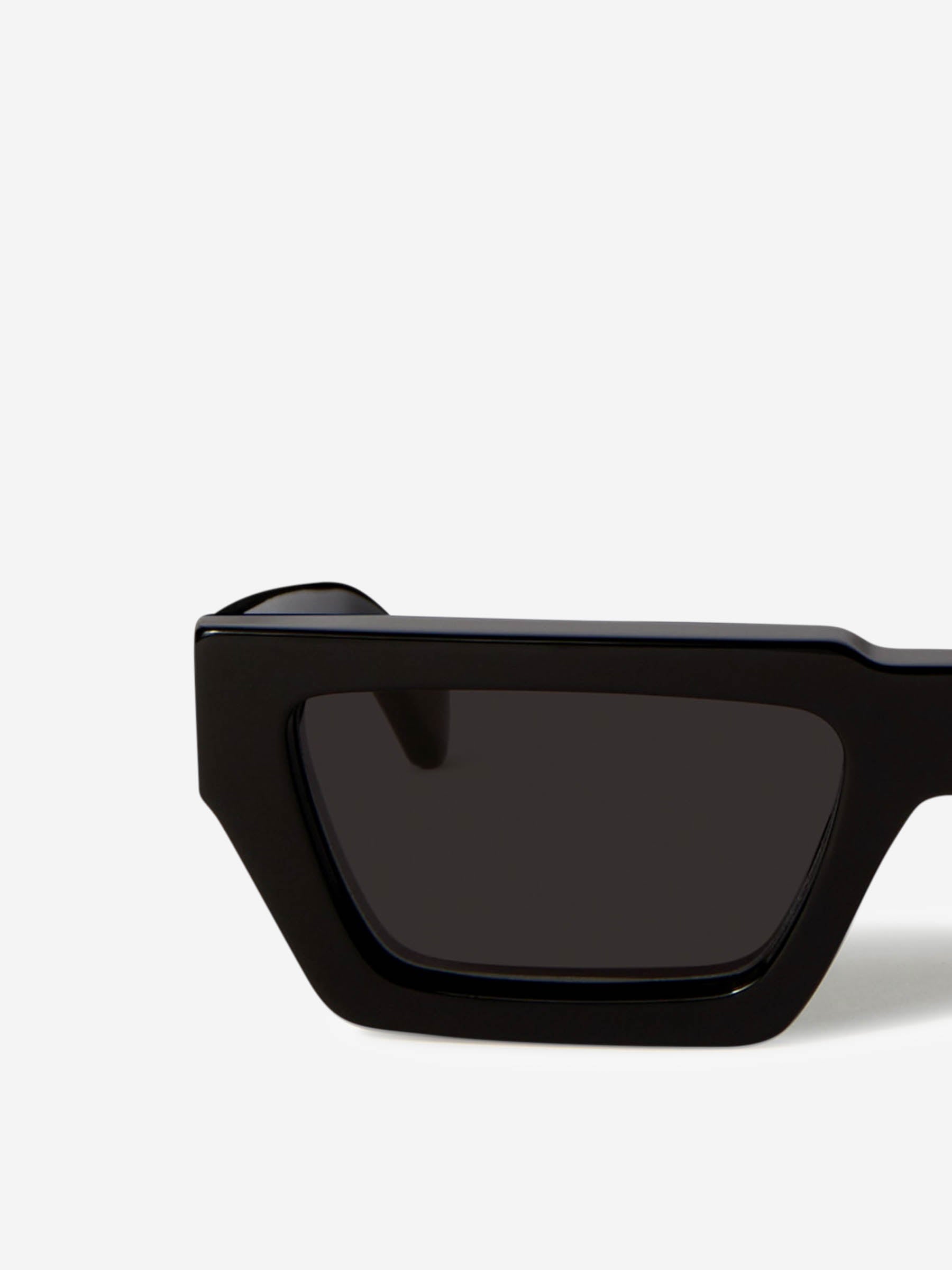 Manchester Sunglasses Off-white – Гарантія оригінальності – детальний вид