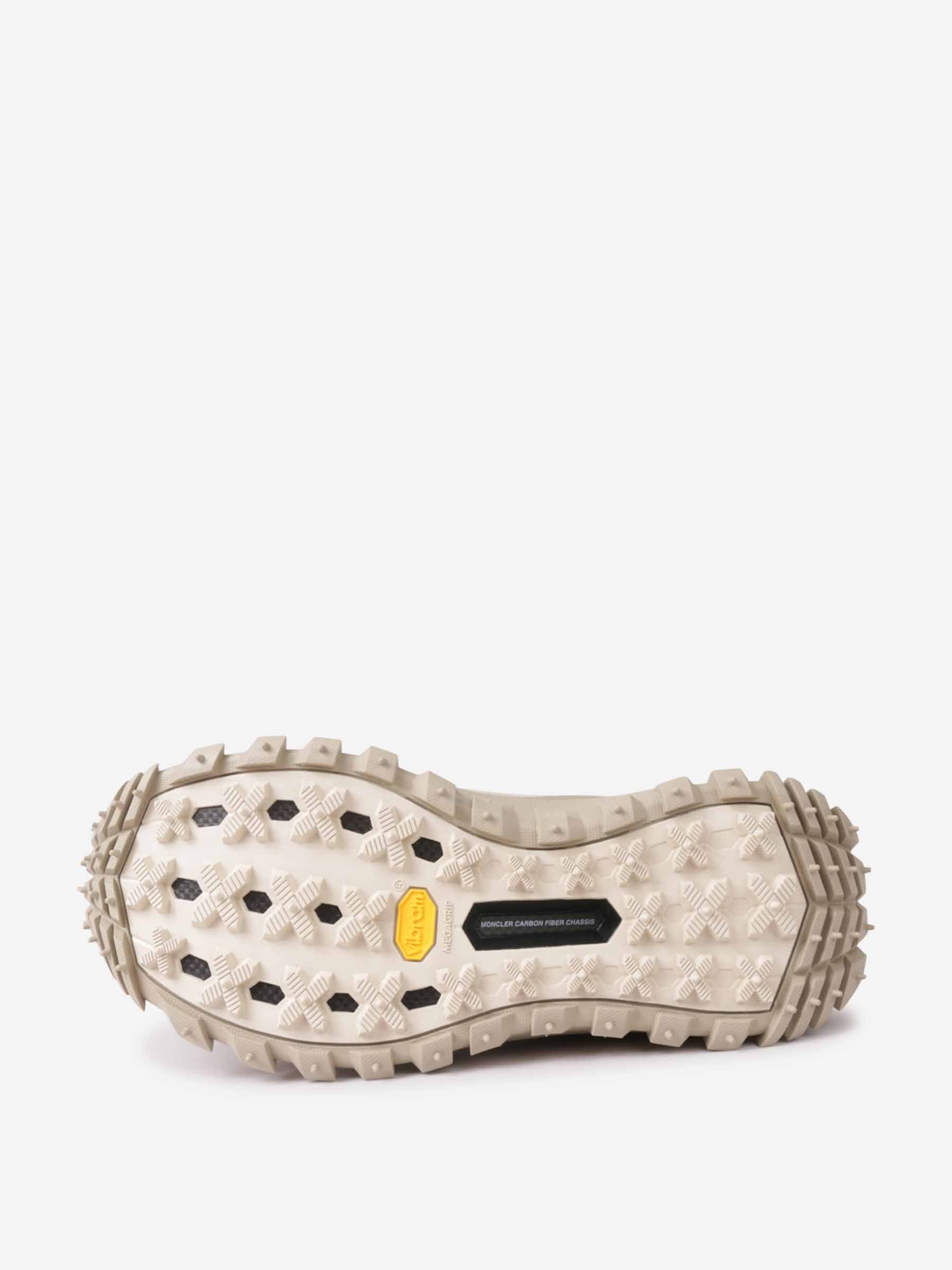 Trailgrip Suede Sneakers Moncler – Гарантія оригінальності – вид ззаду - MONCLER