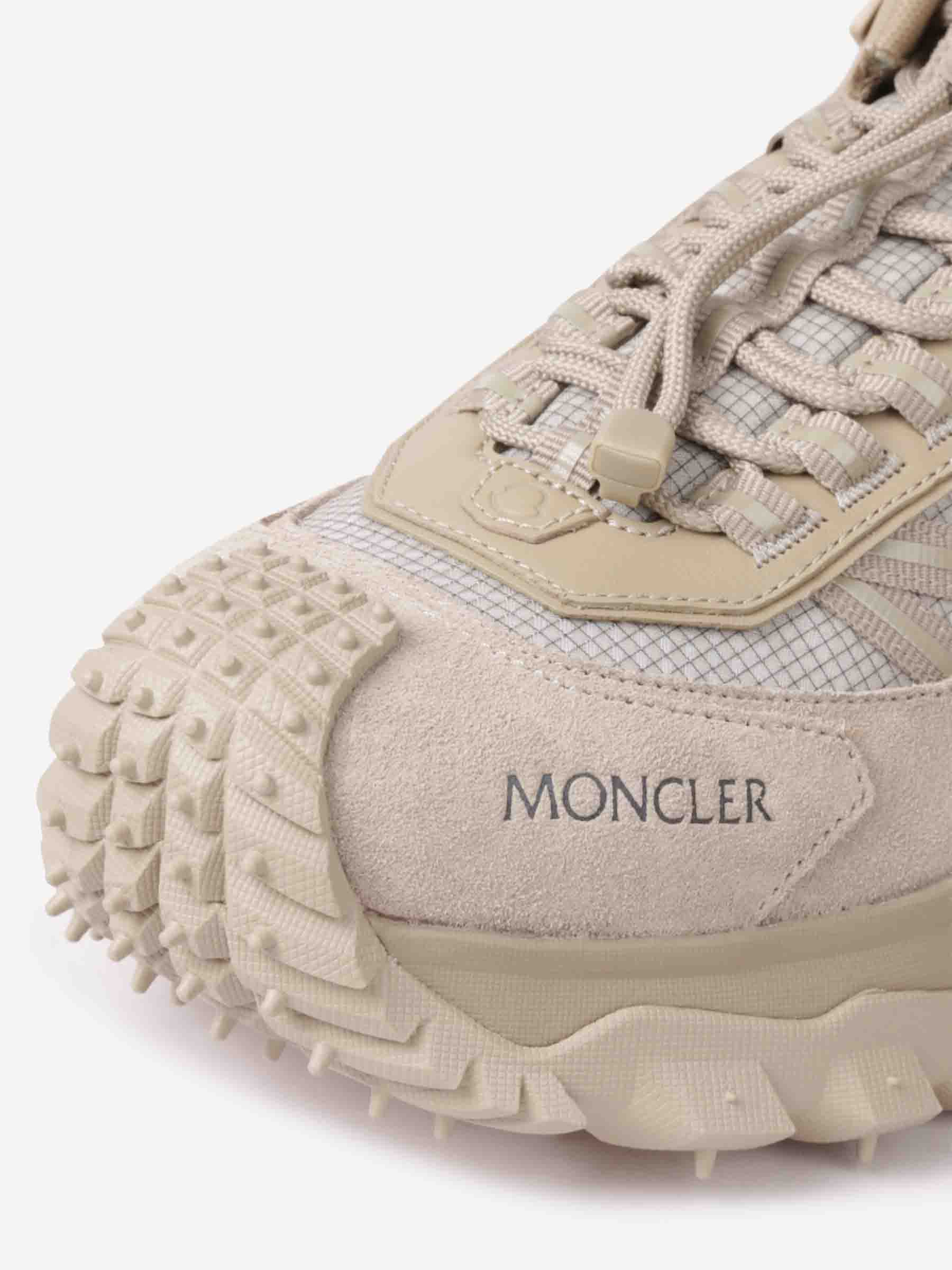 Trailgrip Suede Sneakers Moncler – Гарантія оригінальності – детальний вид - MONCLER