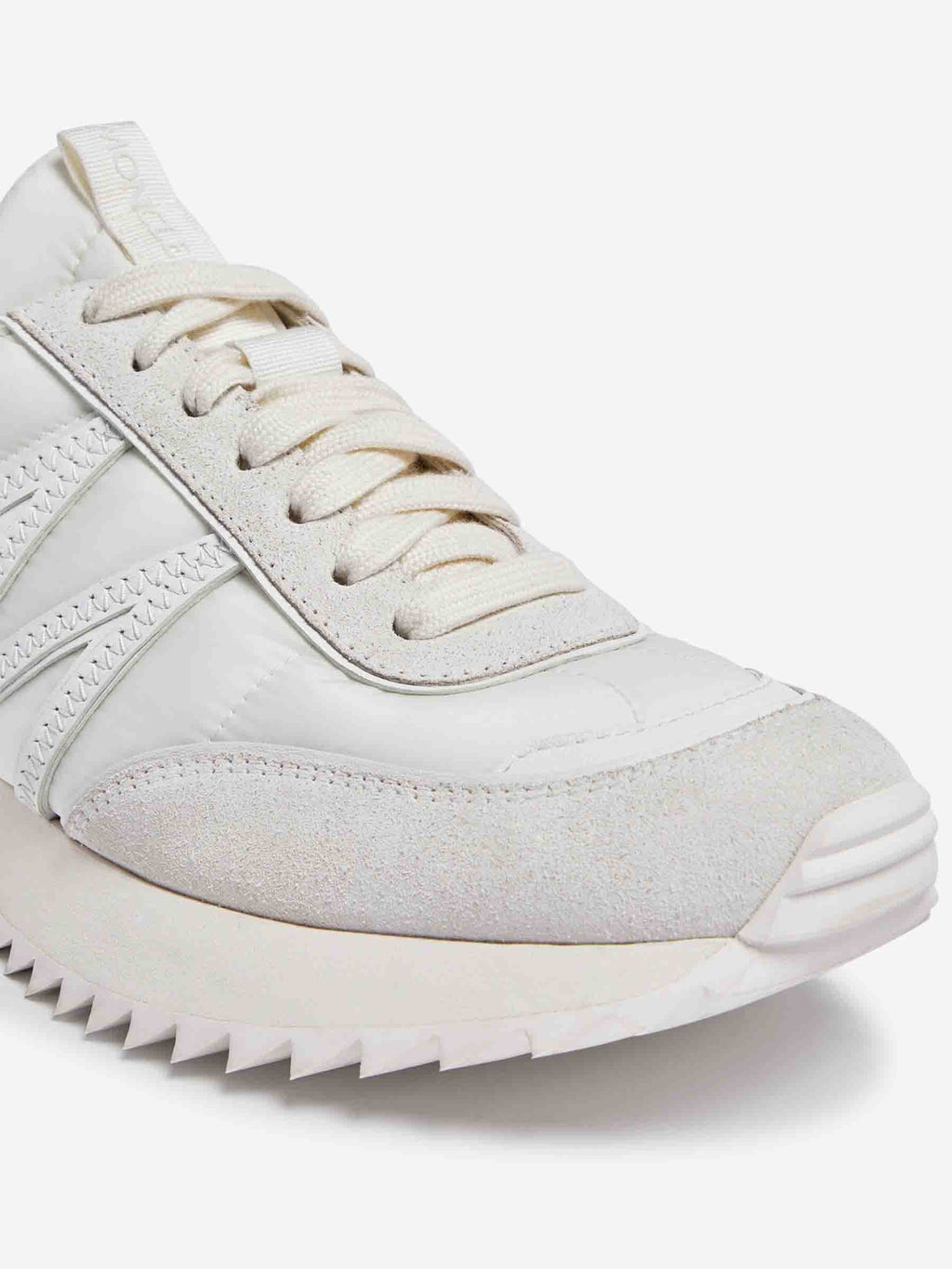 Pacey Suede Sneakers Moncler – Гарантія оригінальності – детальний вид