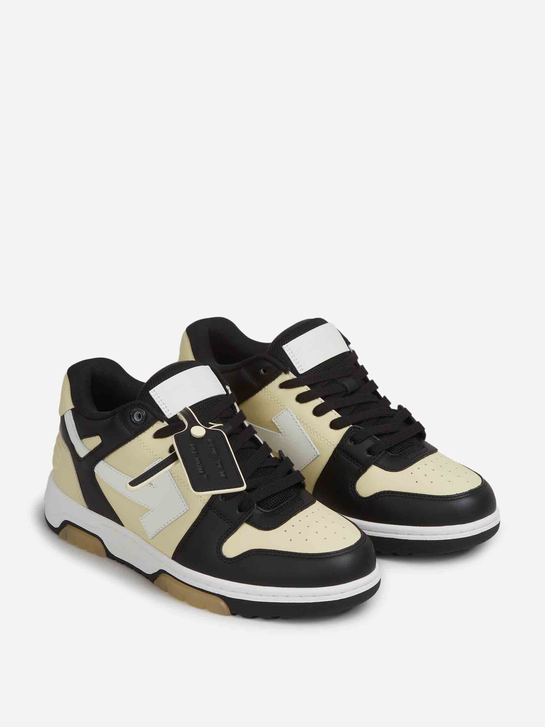 Out Of Office Glow Sneakers Off-white – Гарантія оригінальності – вид ззаду