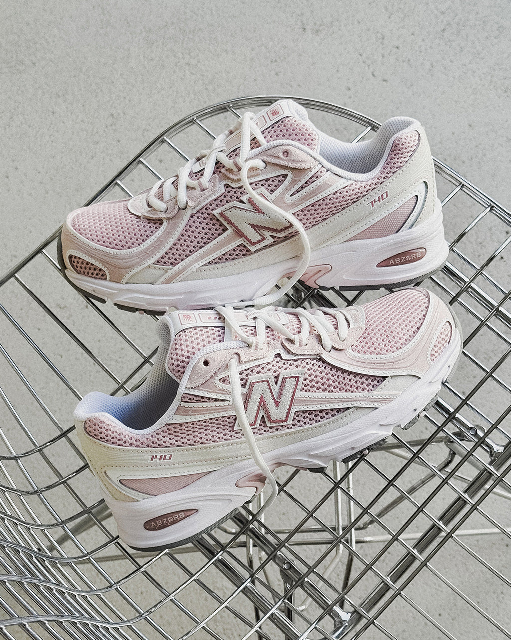 740 New balance – Гарантія оригінальності – вид ззаду