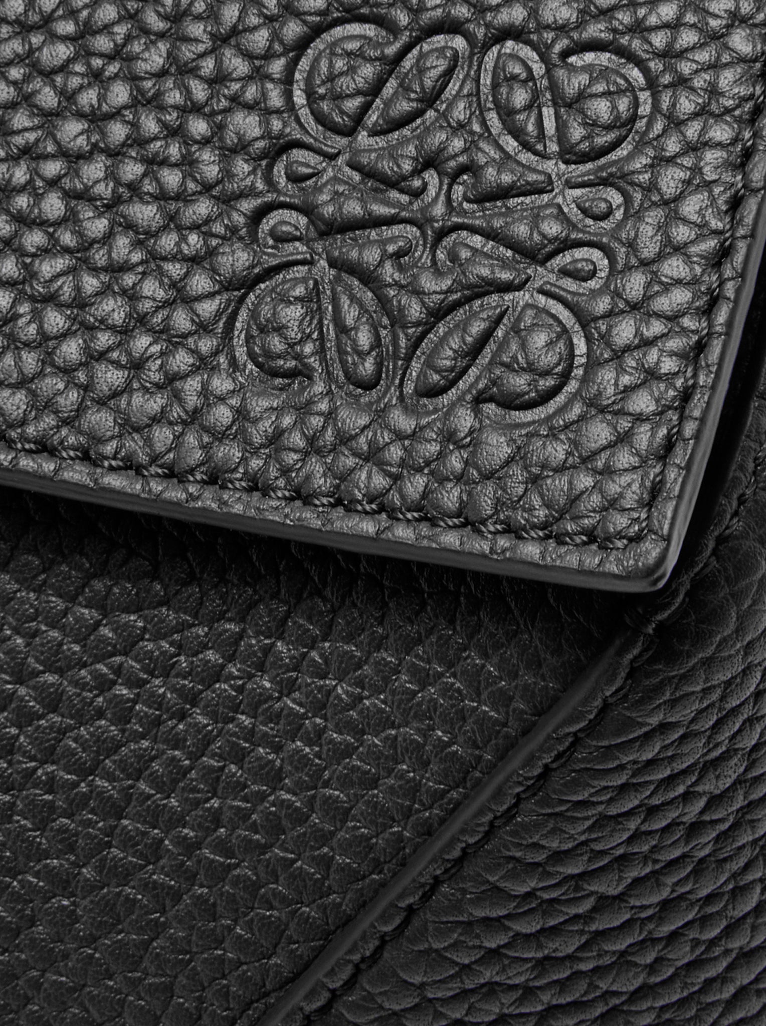 Loewe Bags оригінал | Швидка доставка Україна – вид ззаду