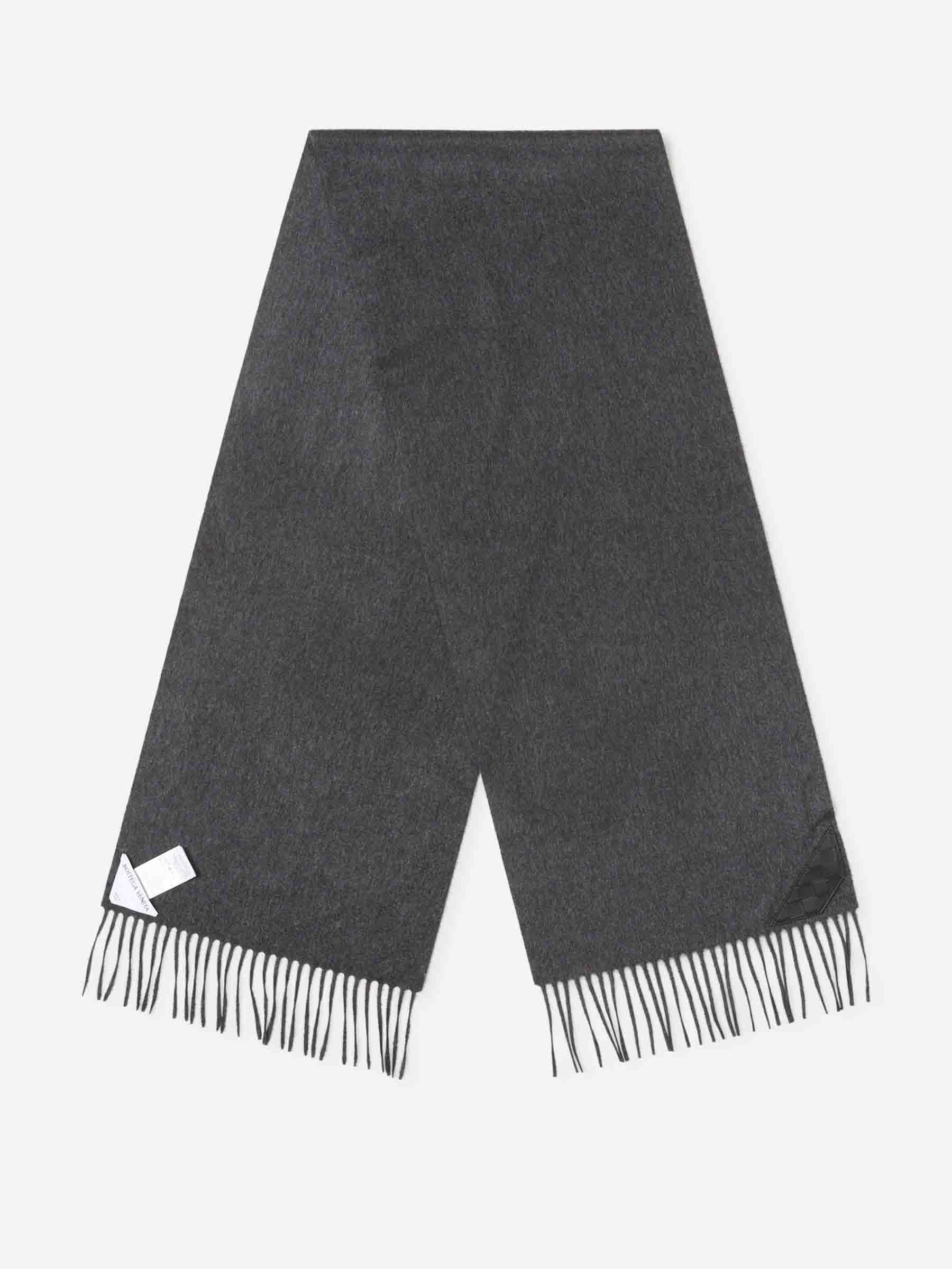Cashmere Scarf Bottega veneta оригінал – Купити в Україні – вид ззаду