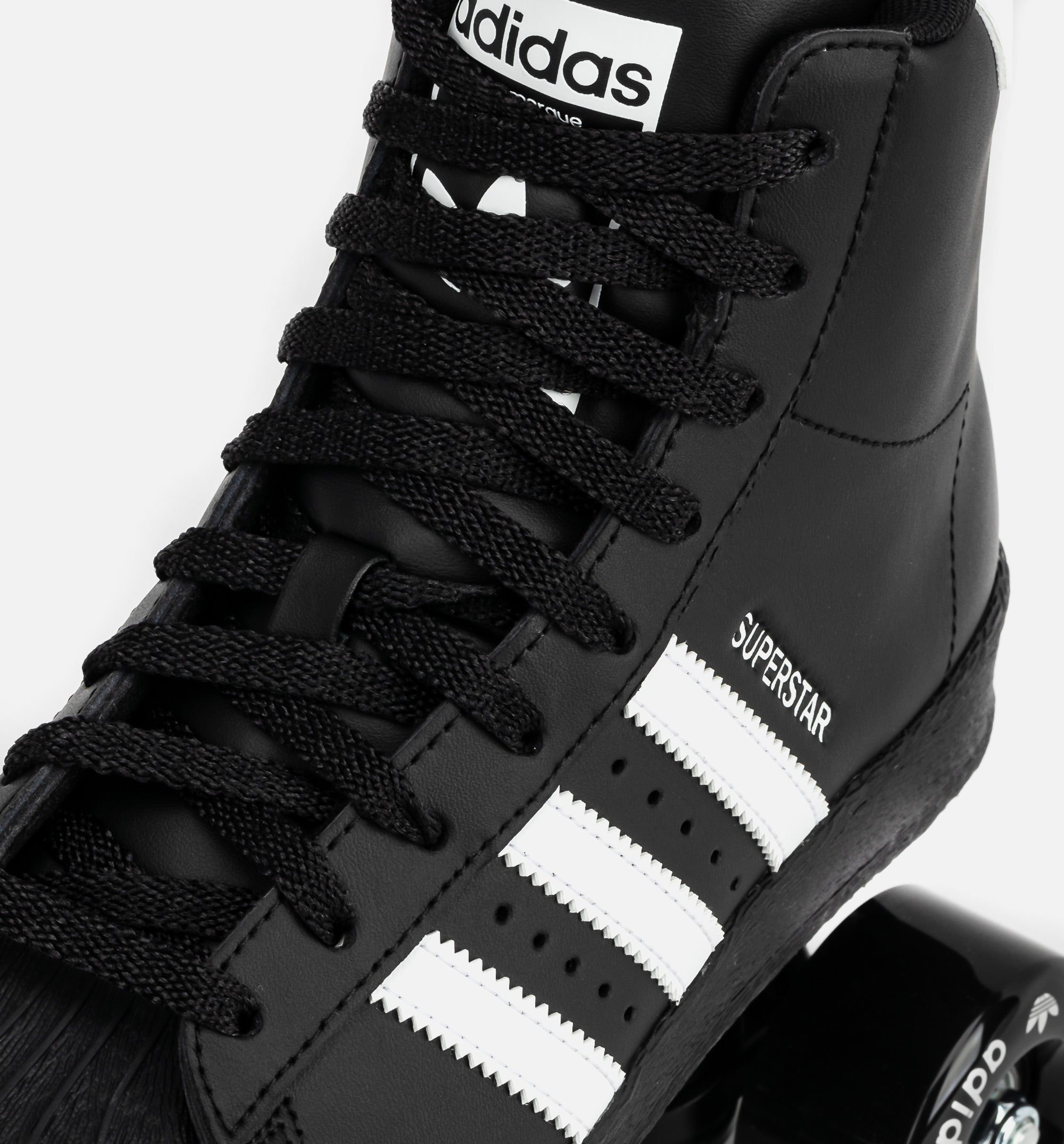 Оригінальна Superstar 82 Skate Womens Lifestyle Shoe Adidas – вид ззаду - ADIDAS