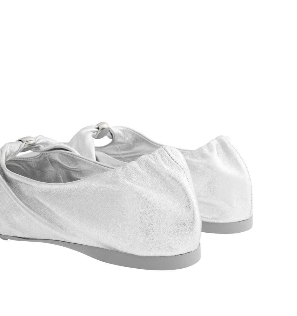 Оригінальна Pebble Soft Ballerina Flat Loewe – детальний вид