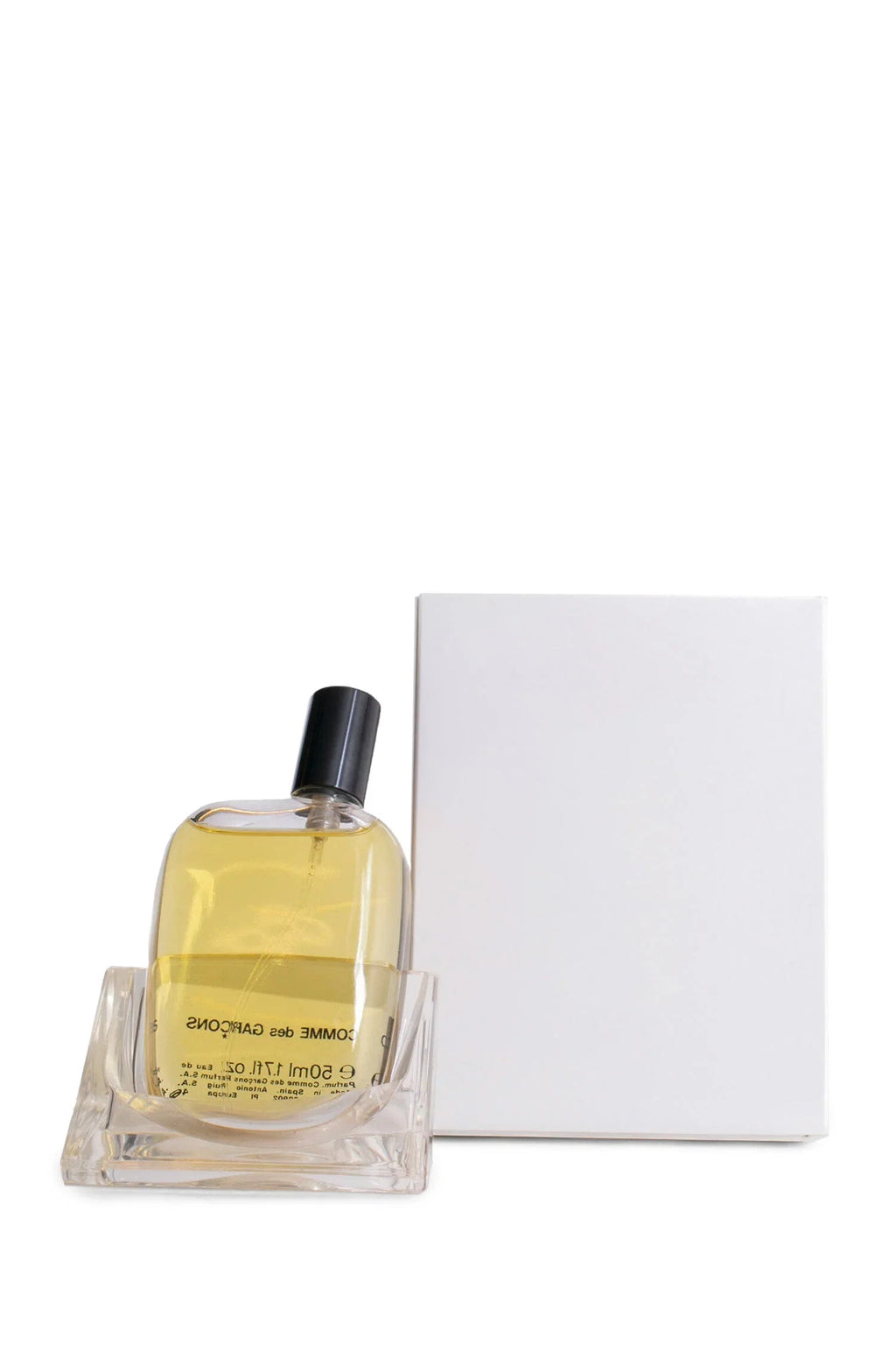 Оригінальна Eau De Parfum Comme des garcons – детальний вид