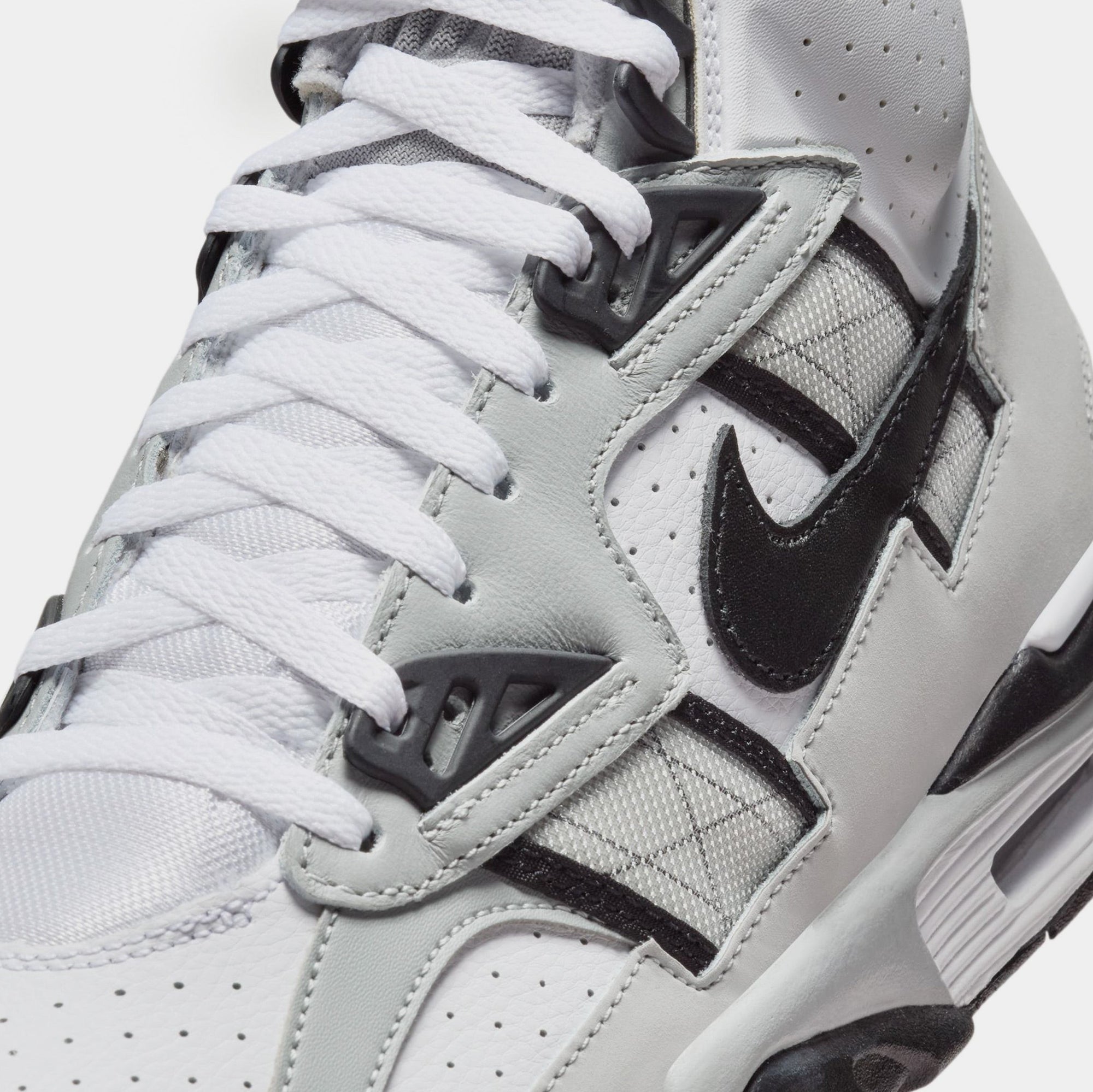 Air Trainer Sc Mens Running Shoes Nike – Гарантія оригінальності – вид ззаду