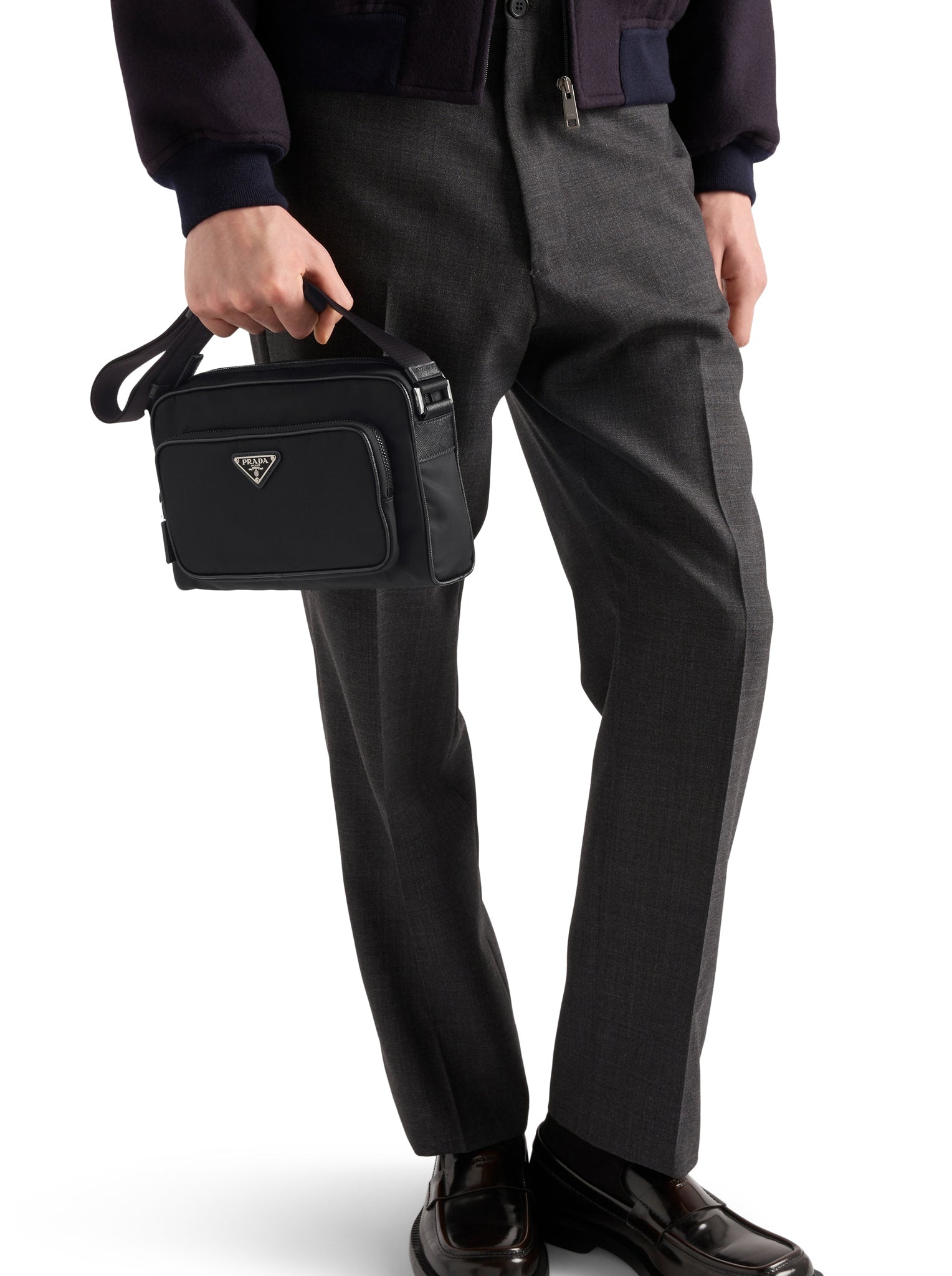 Оригінальна Small Shoulder Bag In Re-Nylon And Saffiano Prada – детальний вид