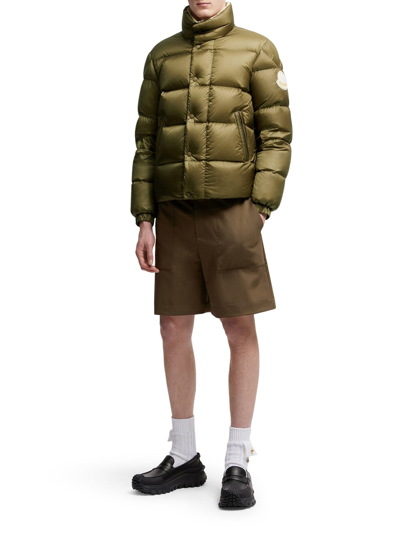 Tripiti Short Down Jacket Moncler оригінал – Купити в Україні – вид ззаду