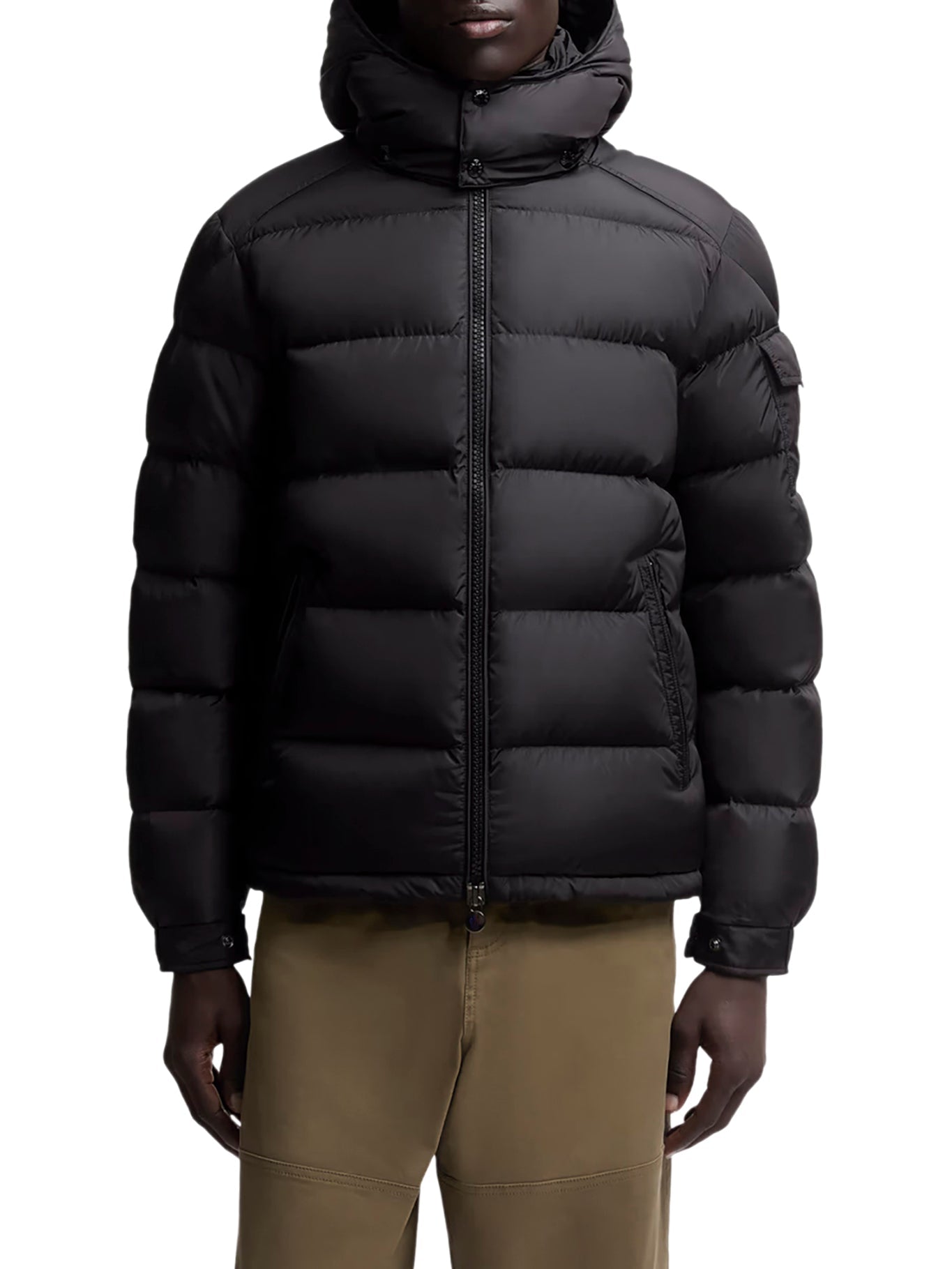 Оригінальна Maya Short Down Jacket With Hood Moncler – детальний вид
