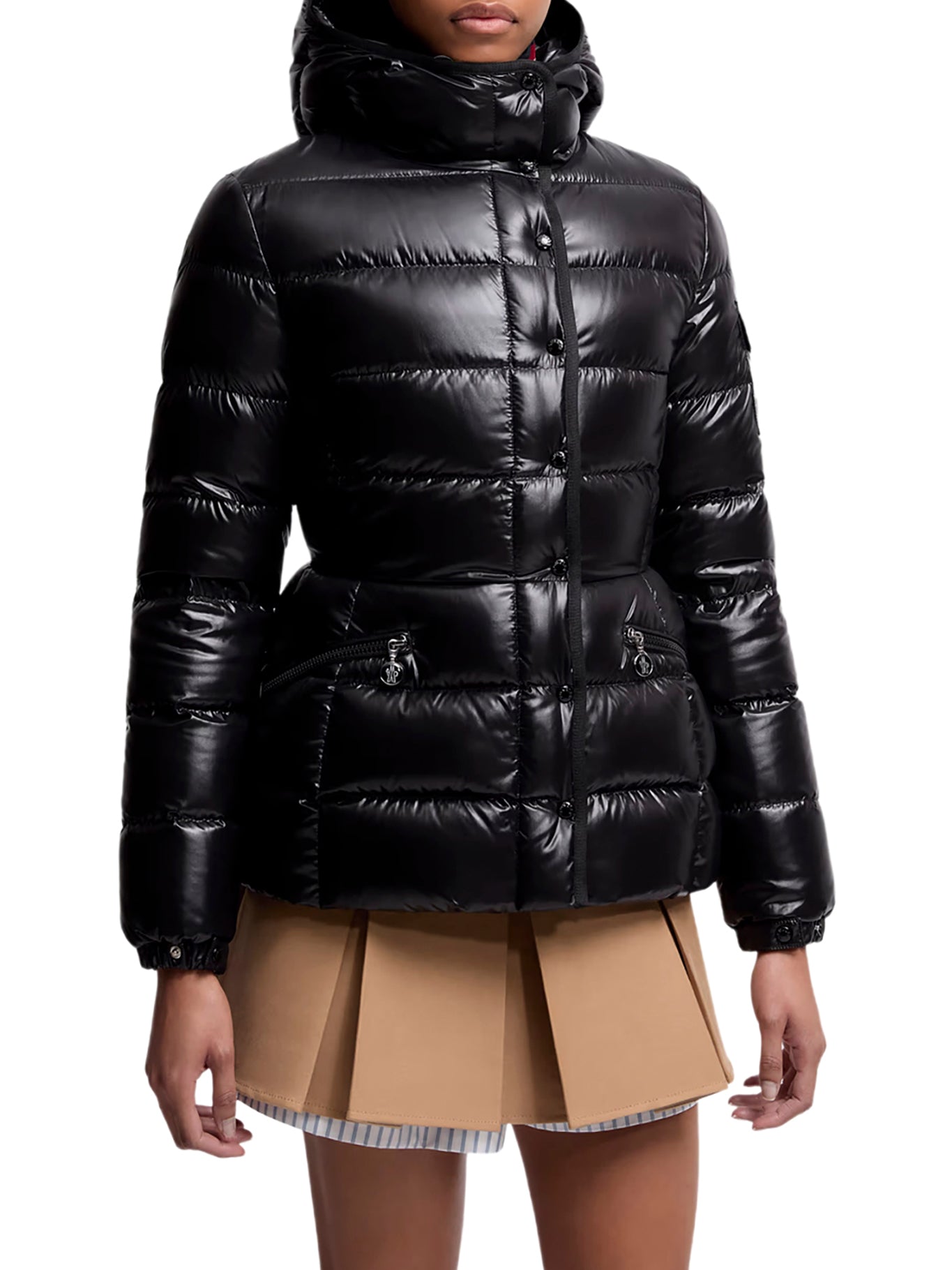 Barante Short Down Jacket With Hood Moncler – Гарантія оригінальності – детальний вид