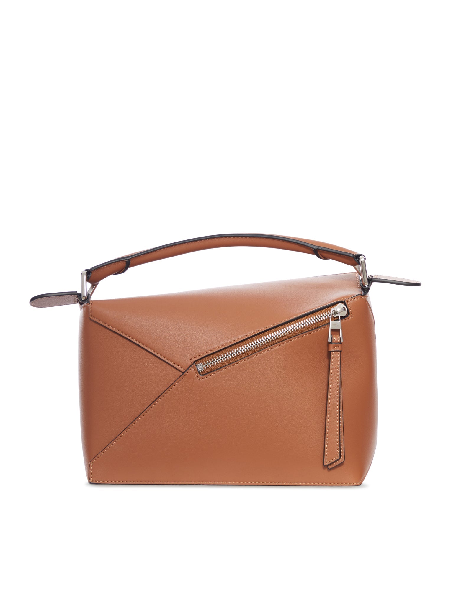 Small Puzzle Edge Bag In Classic Calfskin Leather Loewe – Гарантія оригінальності – детальний вид