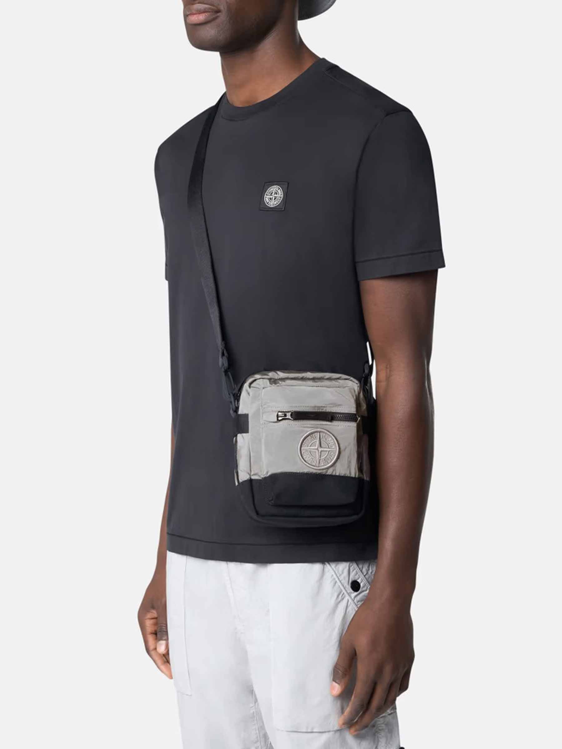 Nylon Pouch Shoulder Bag Stone island – Гарантія оригінальності – вид ззаду - STONE ISLAND