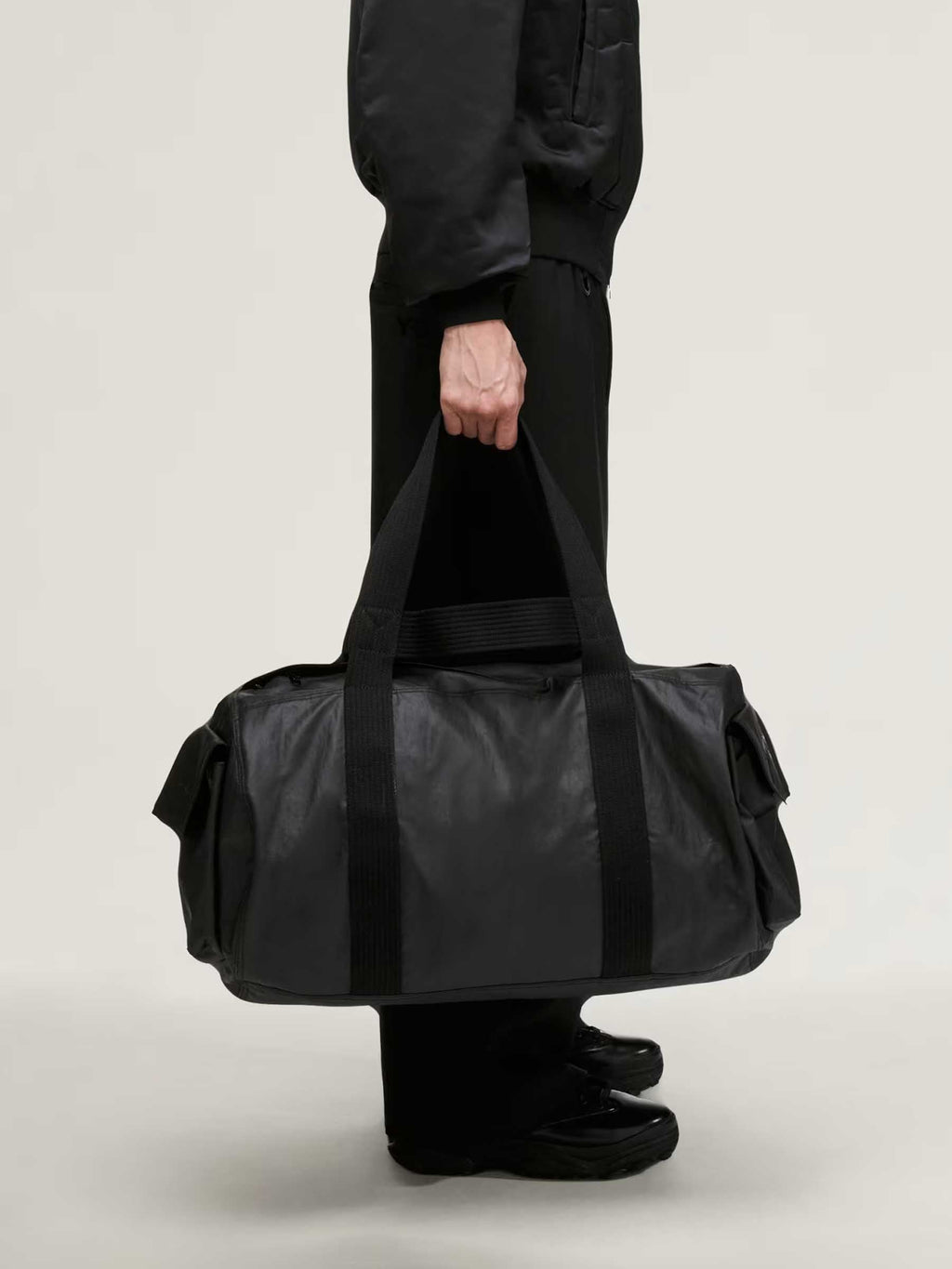 Оригінальна Travel Bag Adidas – вид ззаду