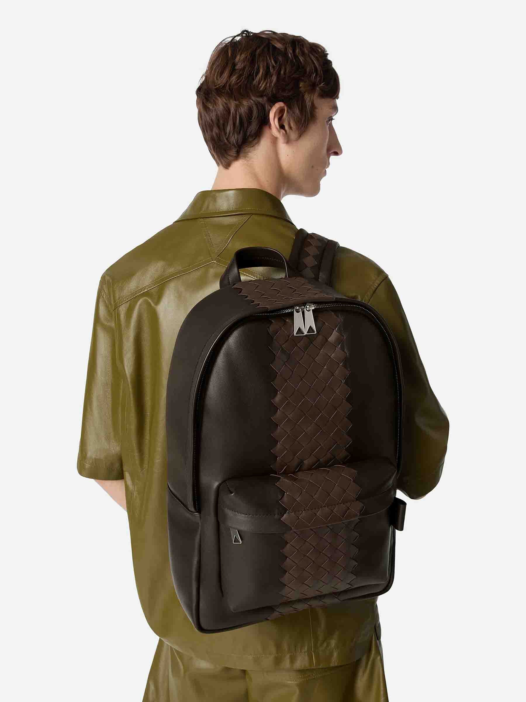 Intrecciato Backpack Bottega veneta оригінал – Купити в Україні – вид ззаду