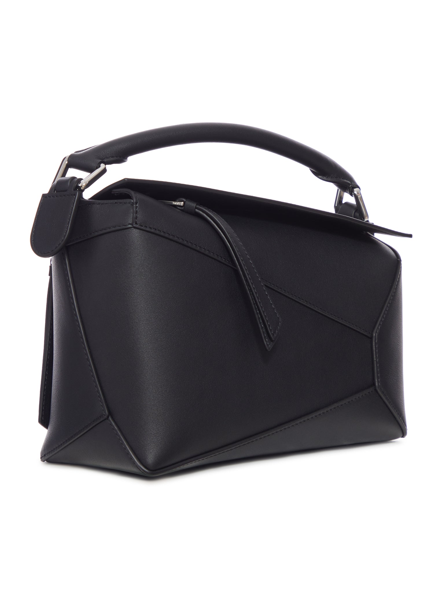 Small Puzzle Edge Bag In Classic Calfskin Leather Loewe – Гарантія оригінальності – вид ззаду
