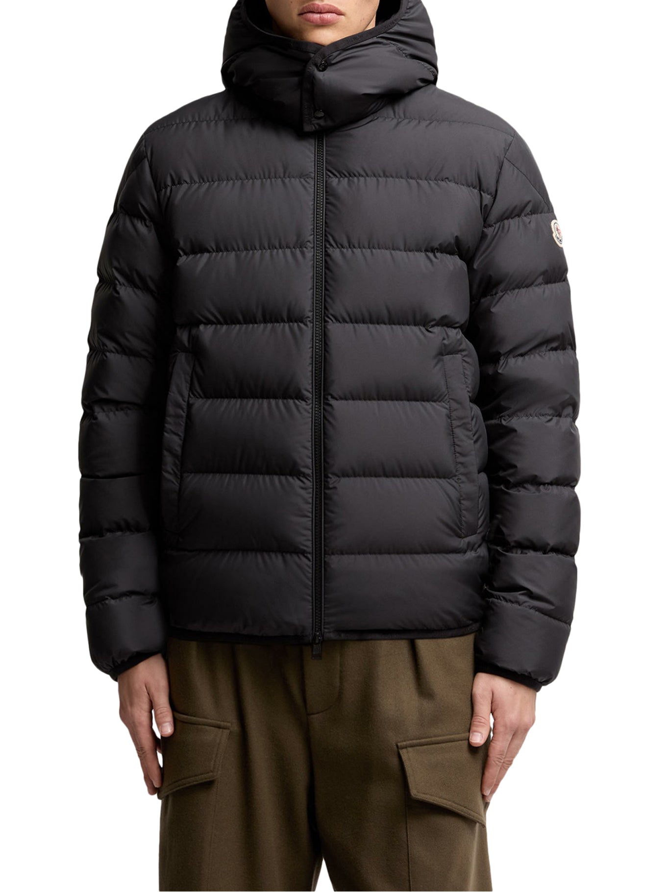 Оригінальна Montbrocq Short Down Jacket With Hood Moncler – детальний вид