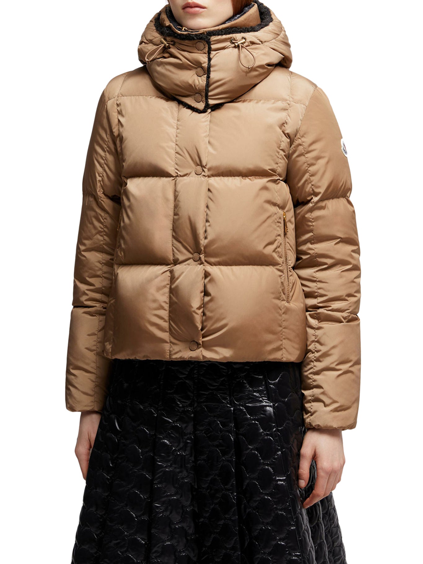 Castelnou Short Down Jacket With Hood And Checked Quilting Moncler – Гарантія оригінальності – детальний вид